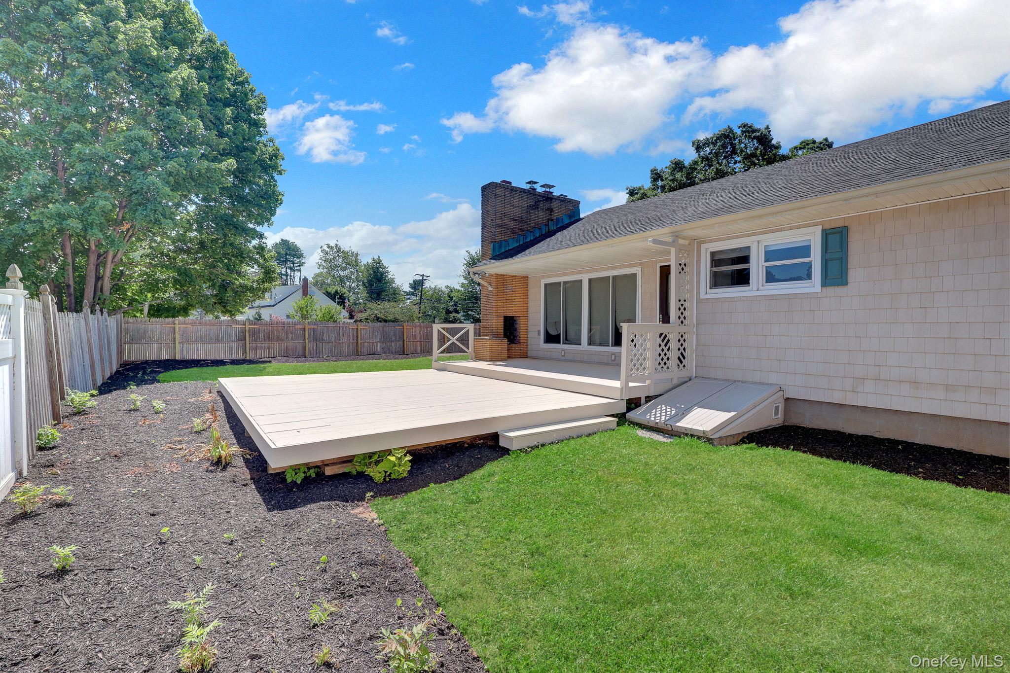 12 Bainbridge Avenue – For Sale photo 9