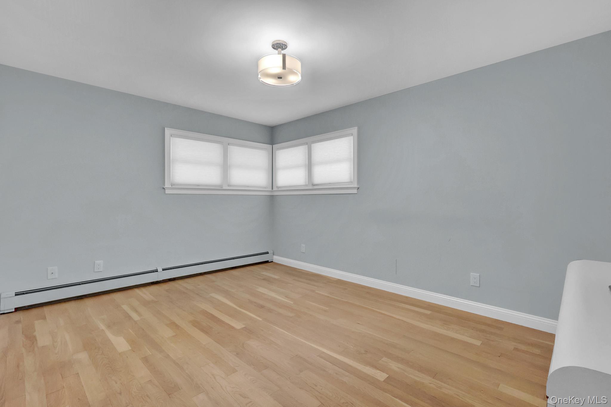 12 Bainbridge Avenue – For Sale photo 25
