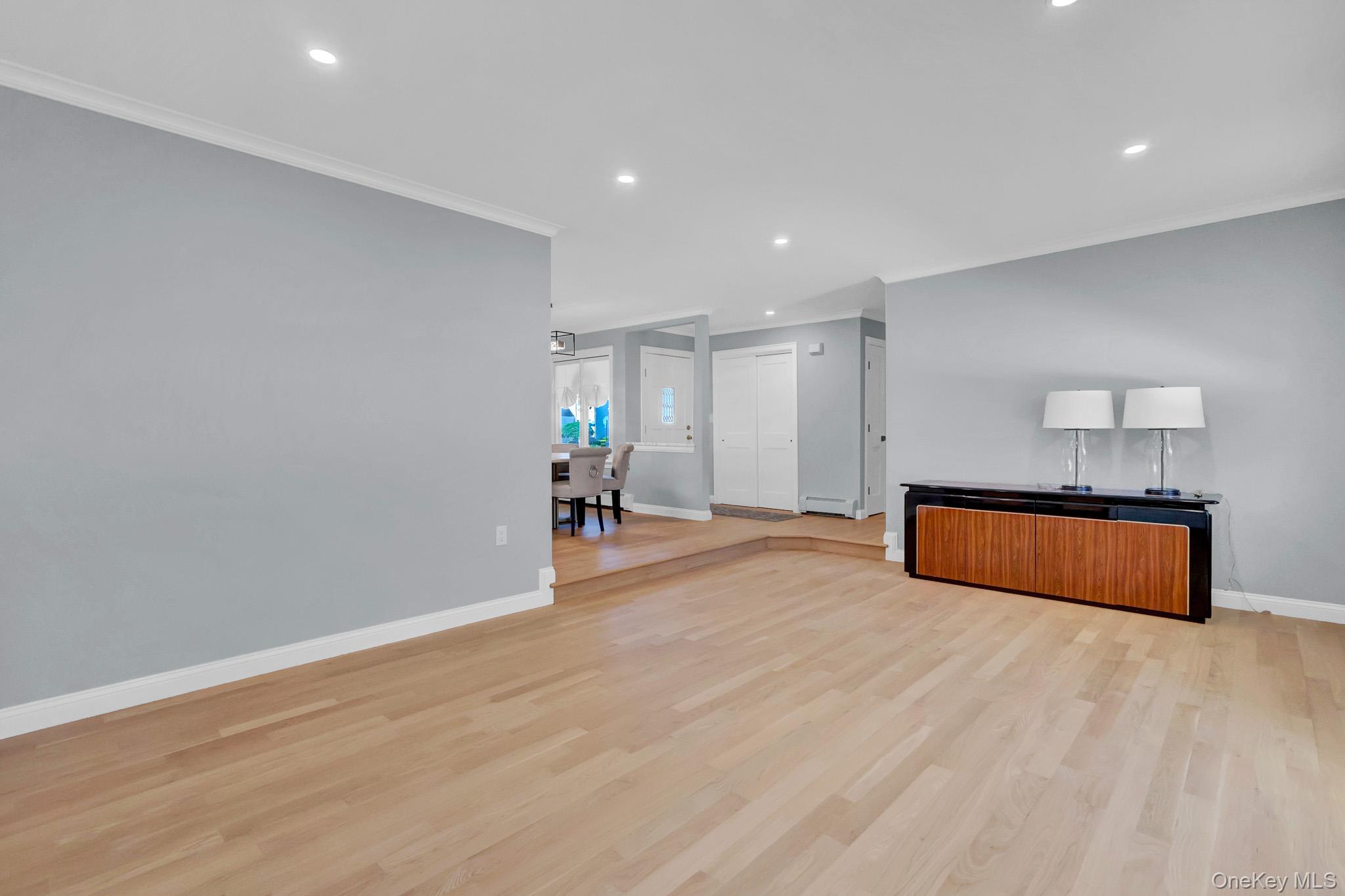 12 Bainbridge Avenue – For Sale photo 22