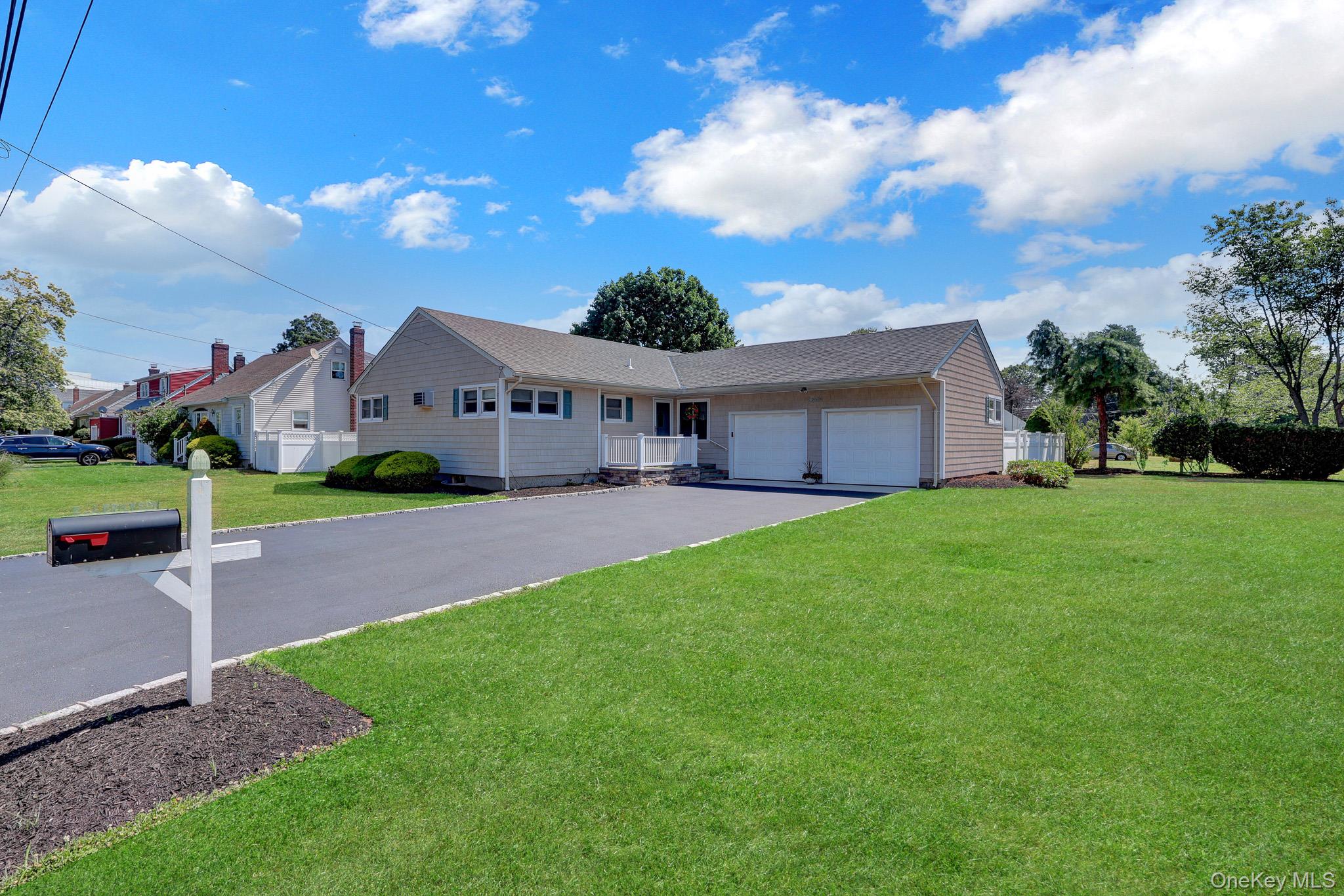 12 Bainbridge Avenue – For Sale photo 7