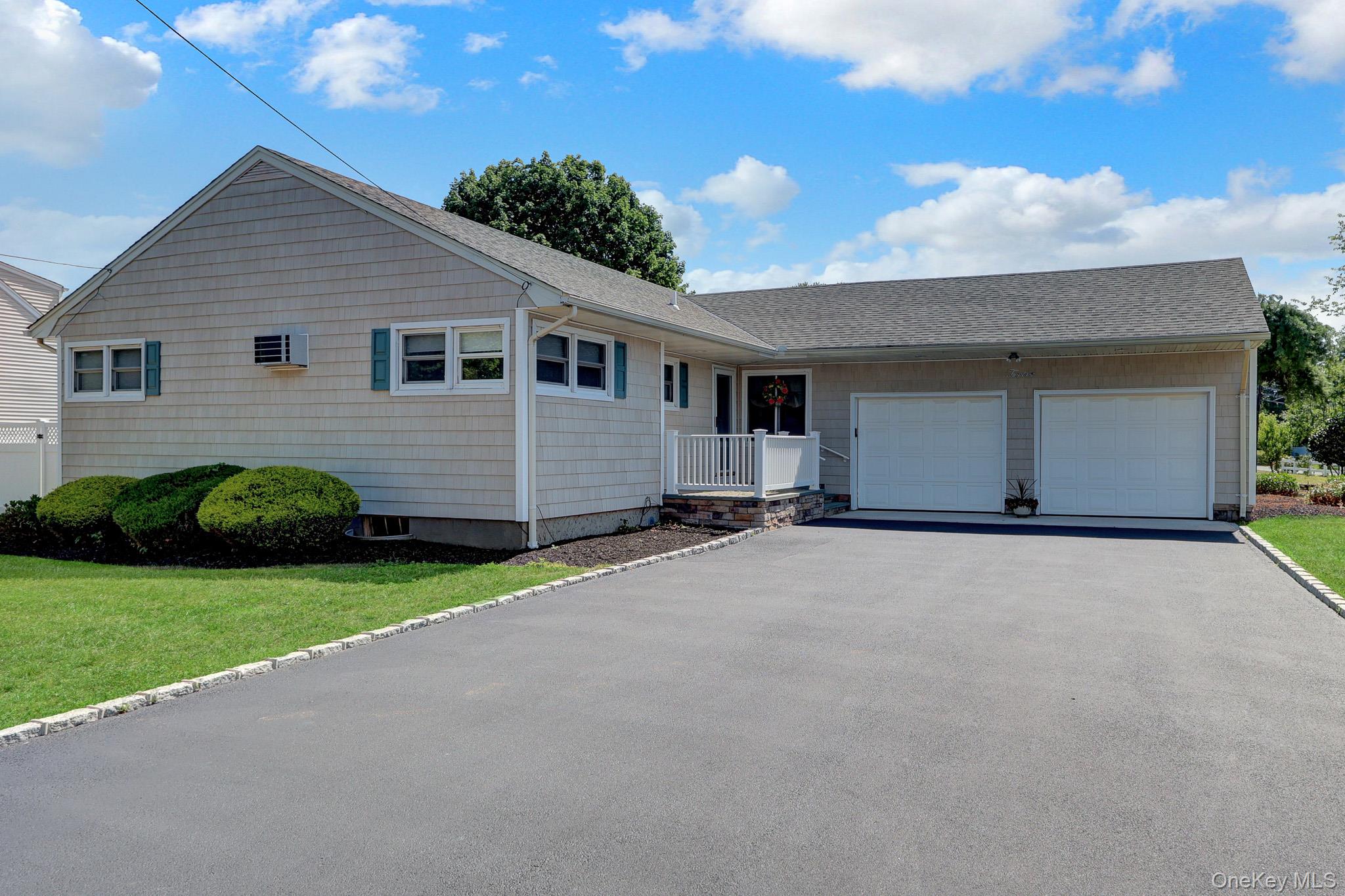 12 Bainbridge Avenue – For Sale