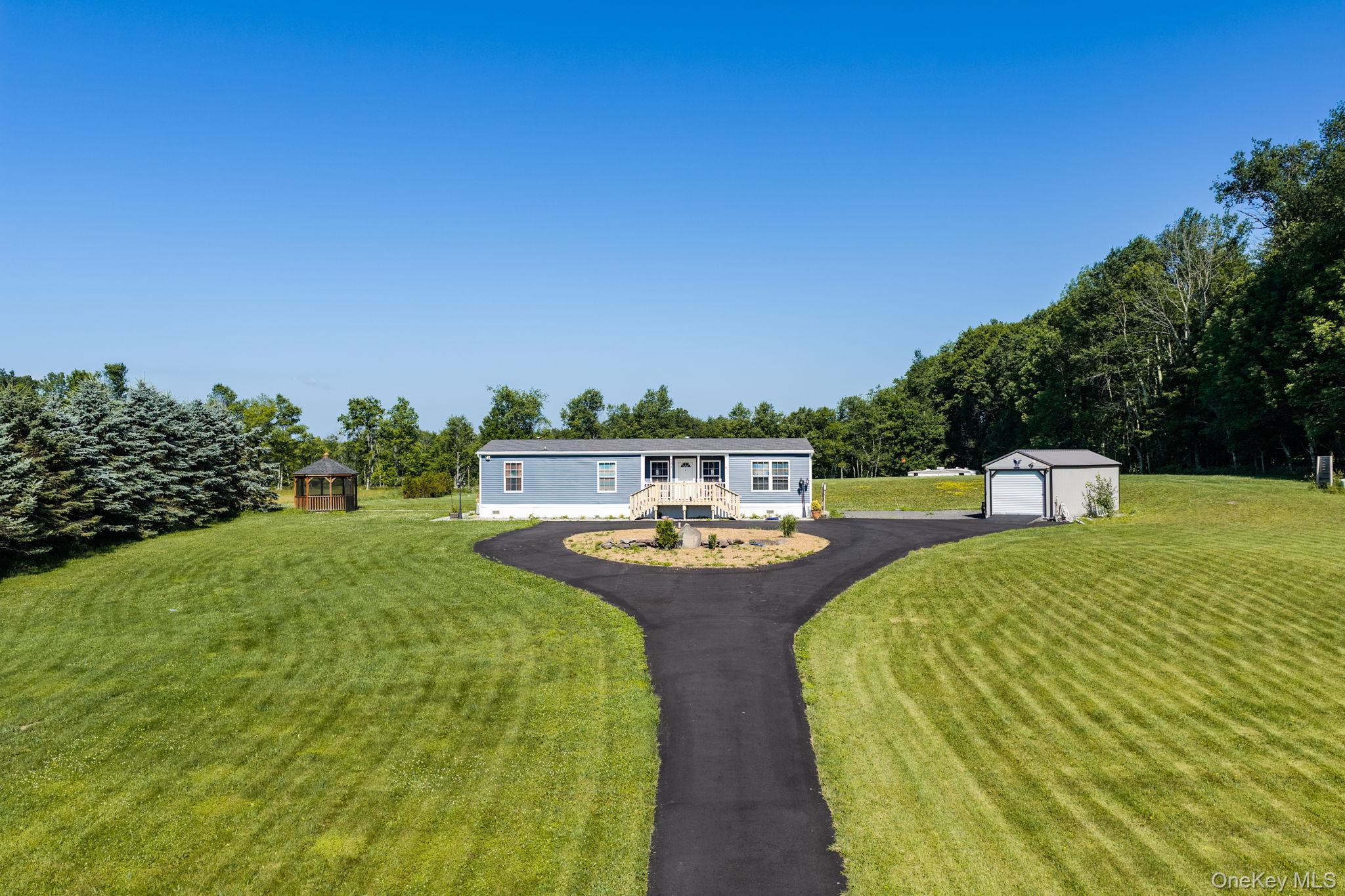 281 Perry Road – For Sale