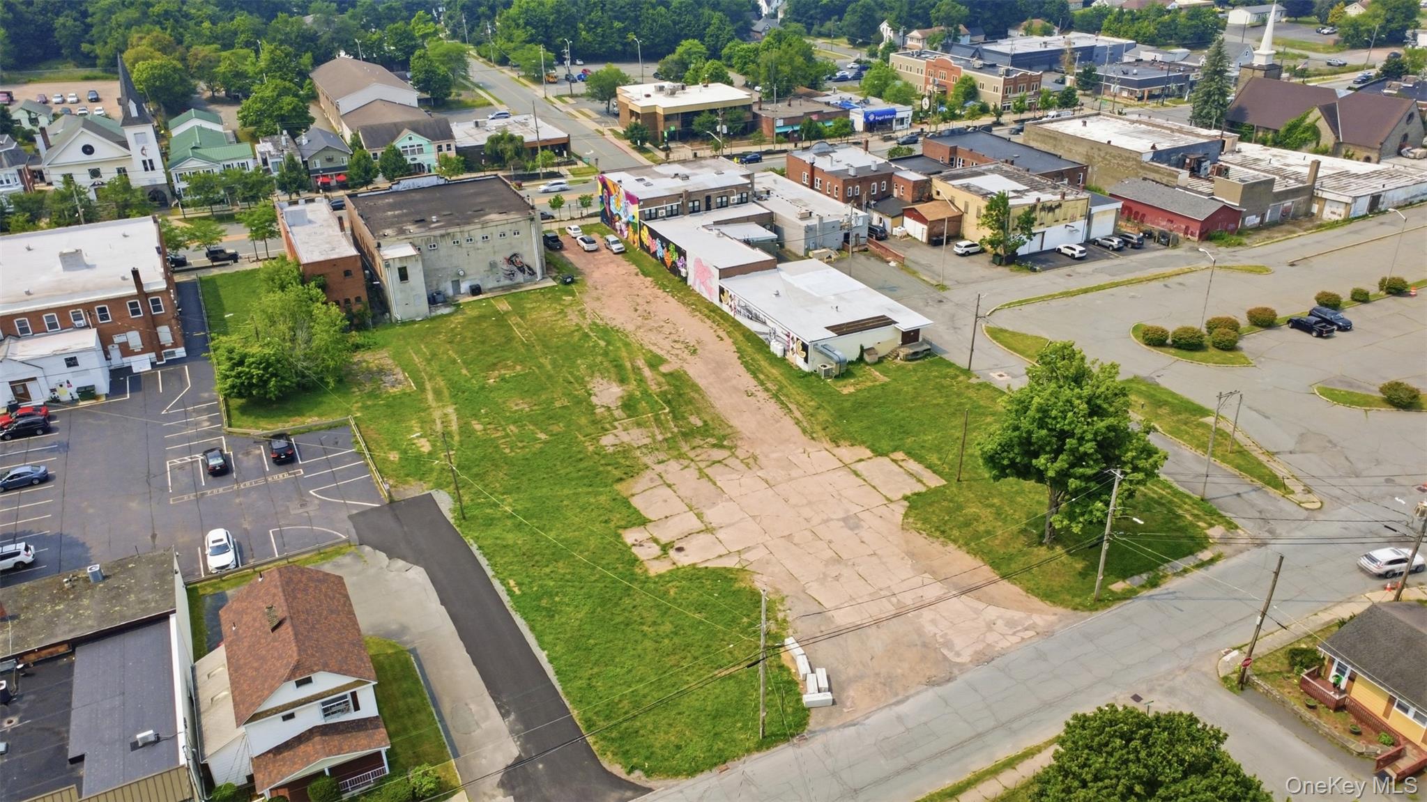 456 Broadway – For Sale photo 16