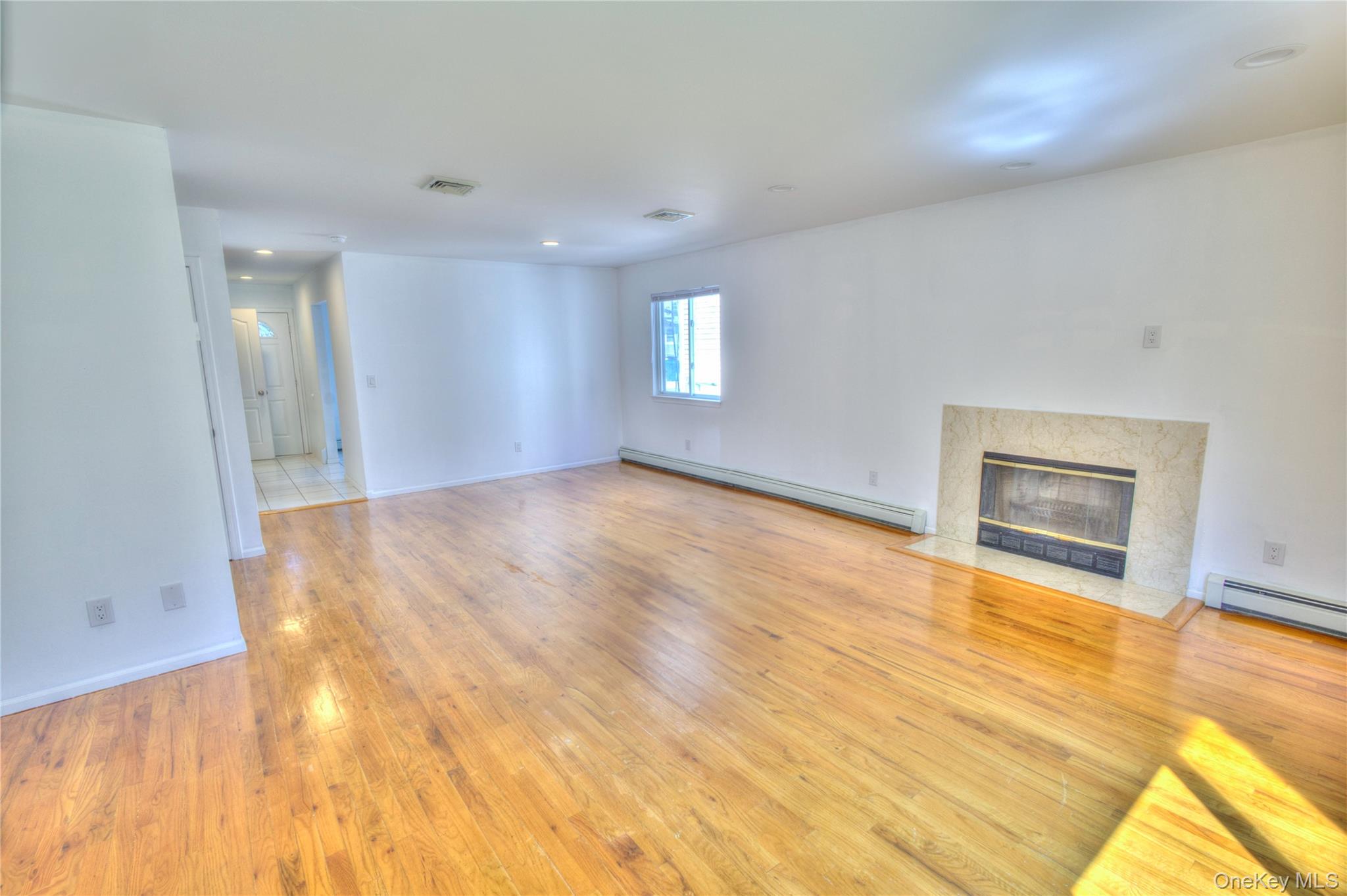 62 Hickory Road, Unit B photo 5