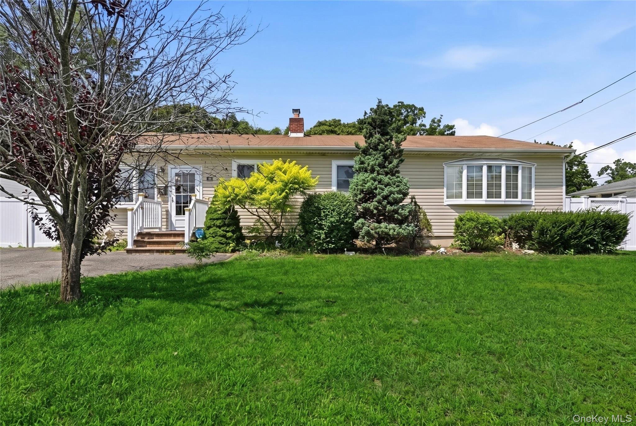 74 Tree Road – For Sale