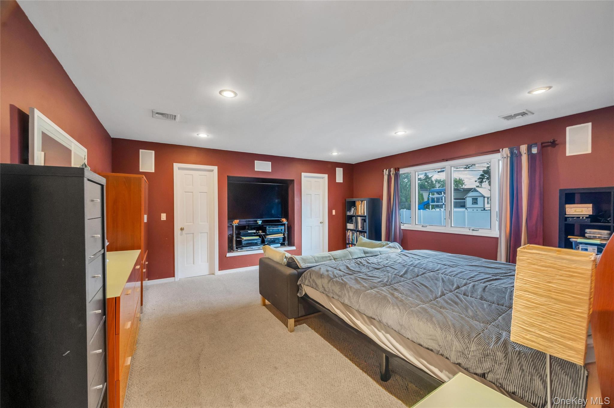 40 Columbia Street – For Sale photo 14