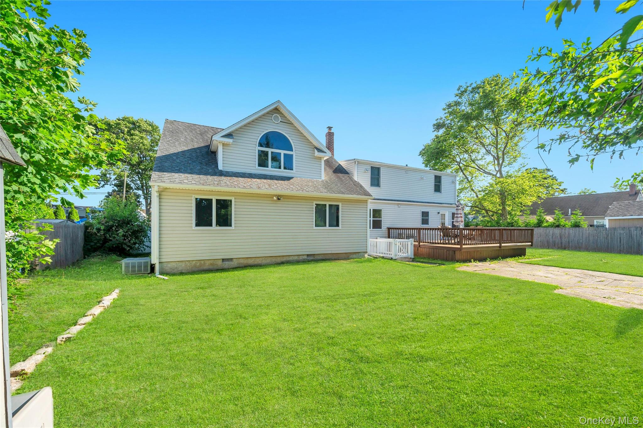 40 Columbia Street – For Sale photo 26