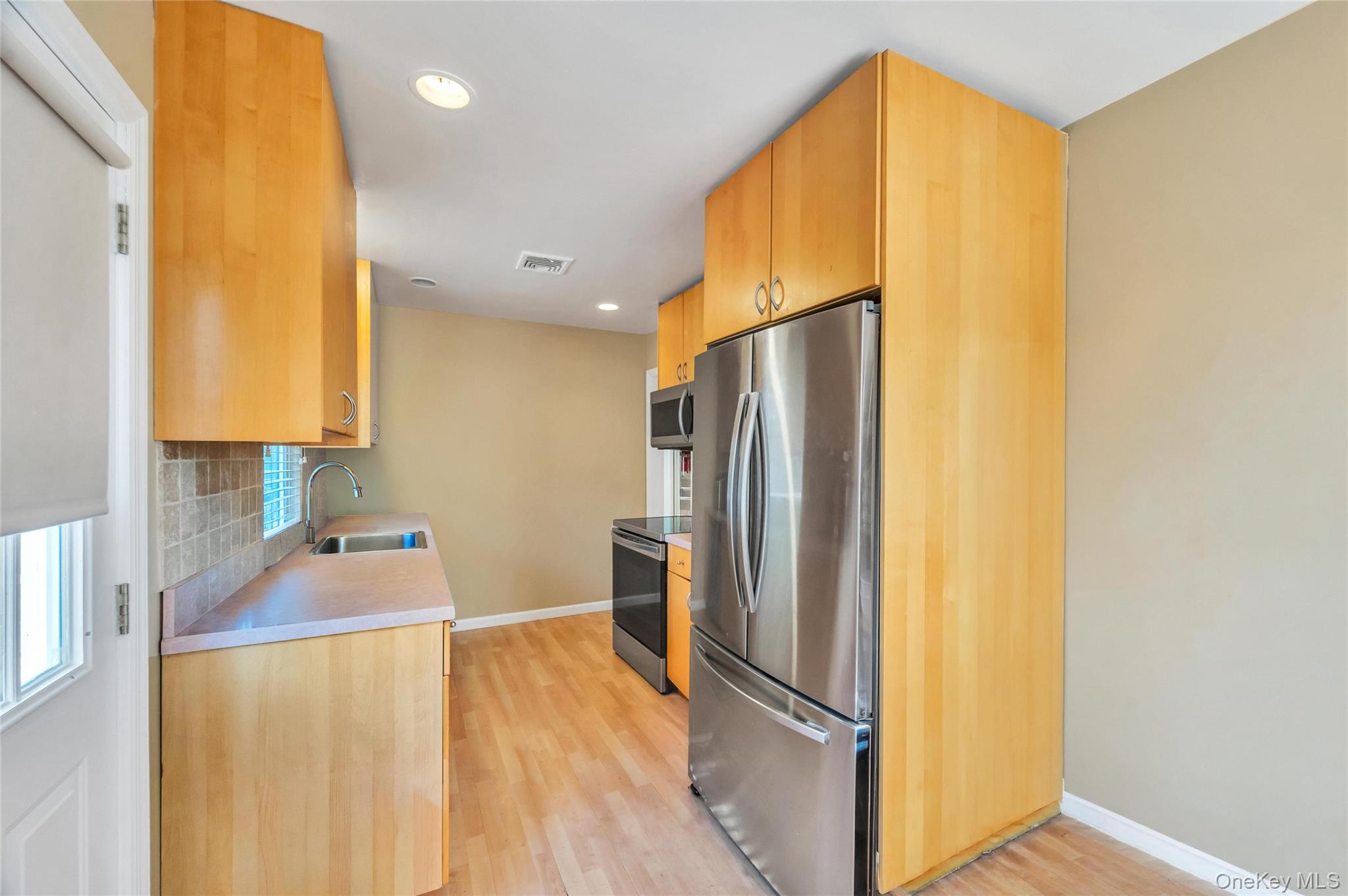 40 Columbia Street – For Sale photo 8