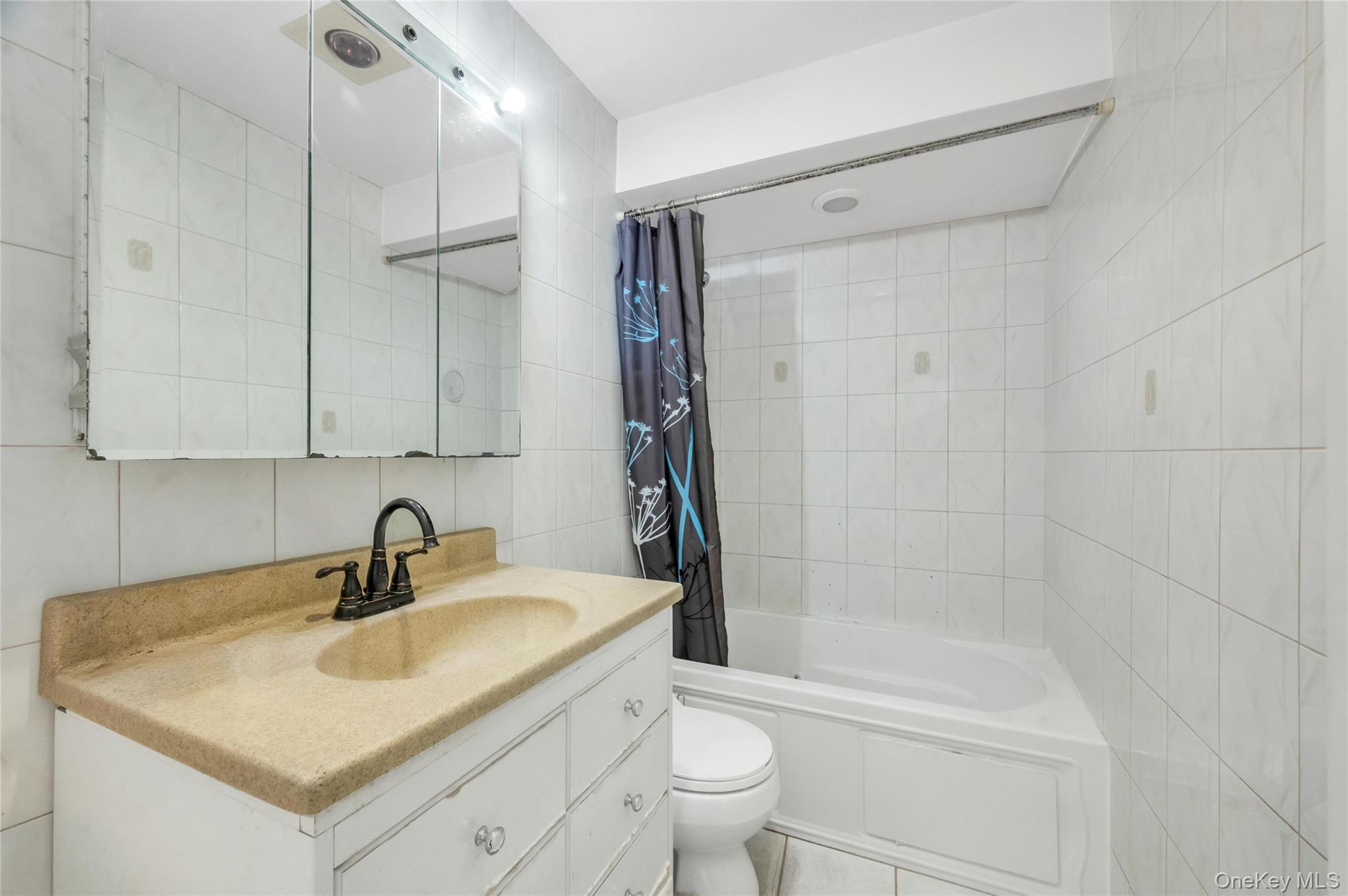 40 Columbia Street – For Sale photo 11