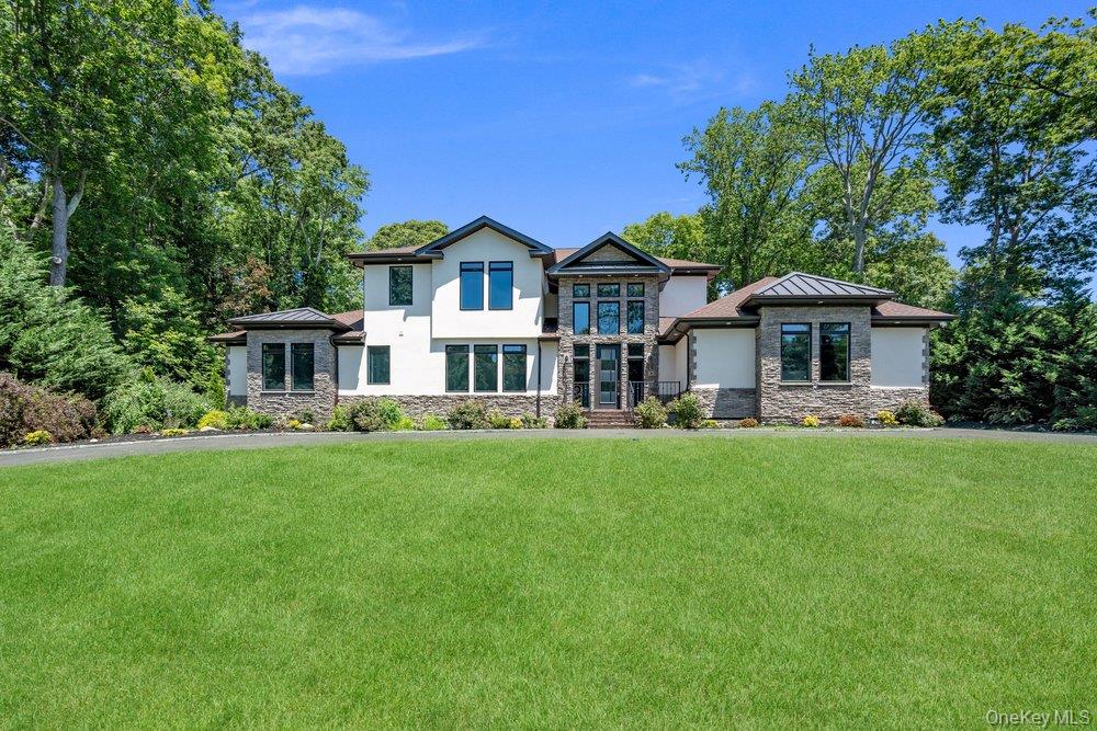 21 Arista Drive – For Sale