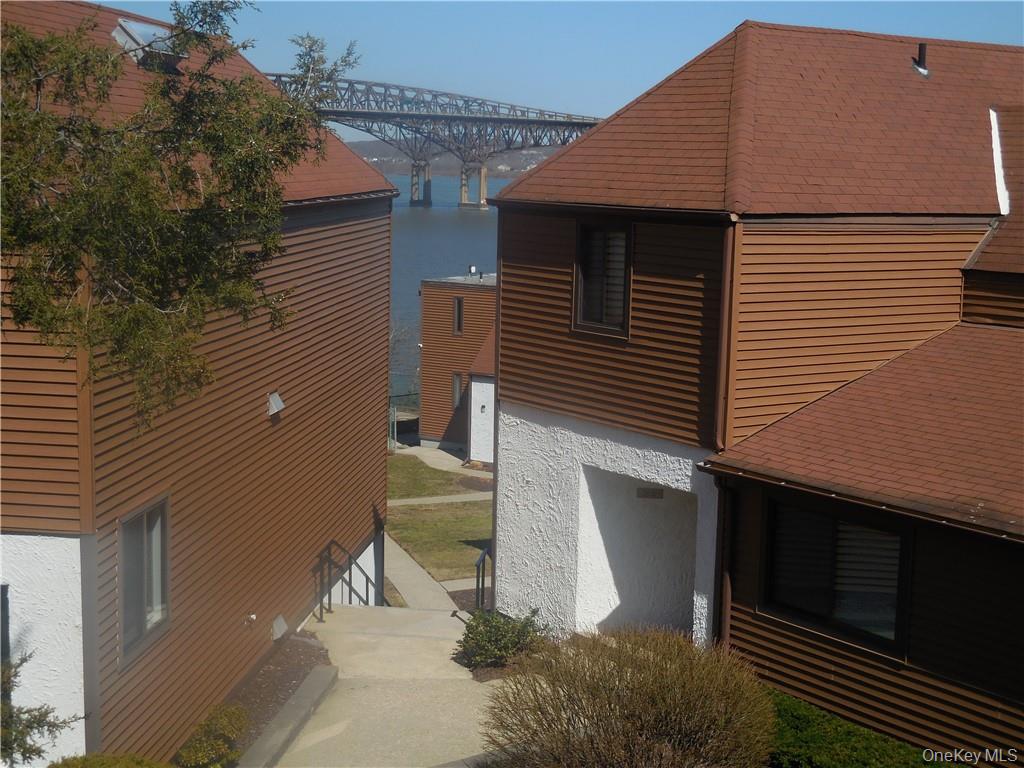 350 N Water Street, Unit 2-12 photo 40