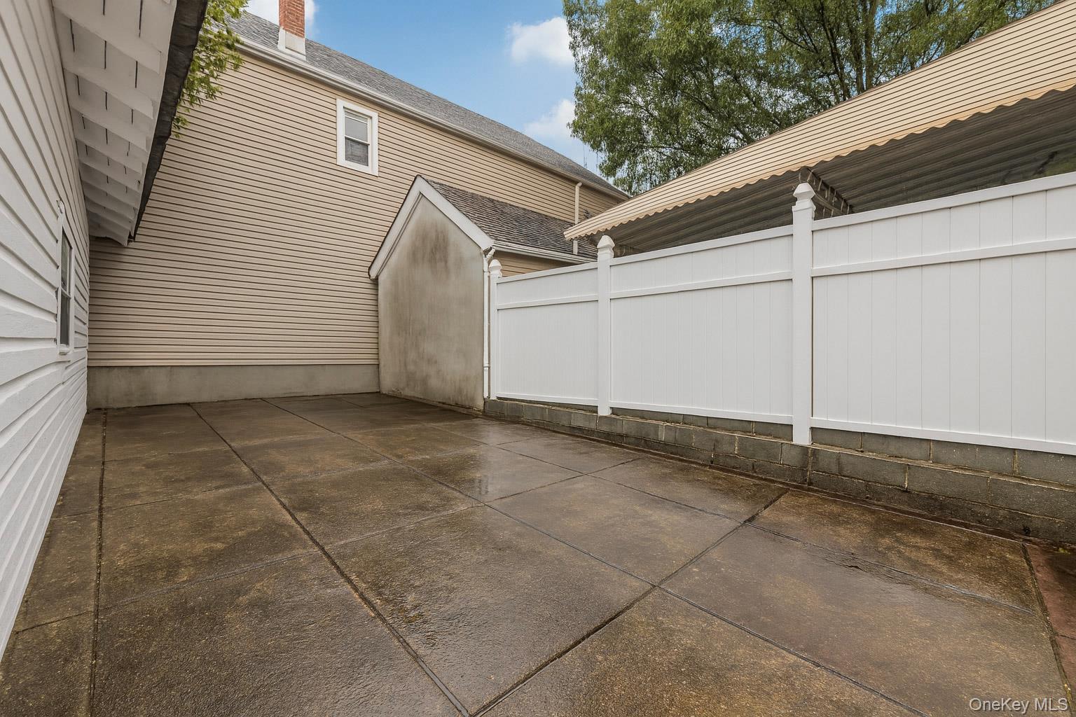 9006 107th Avenue – For Sale photo 11