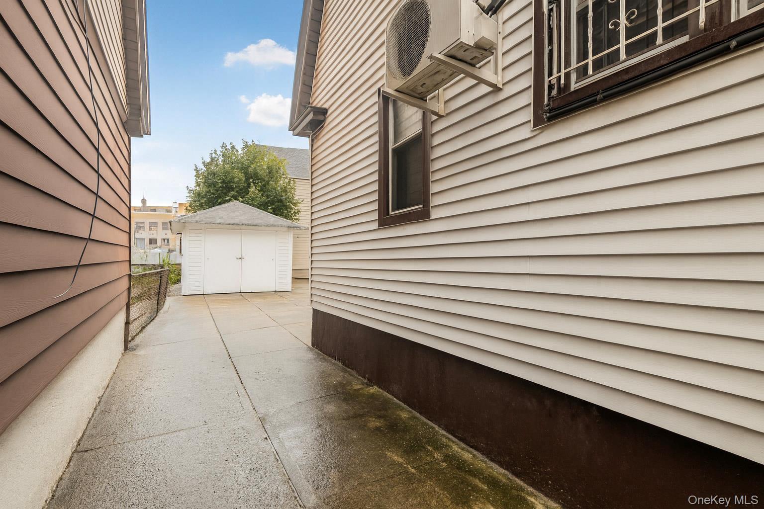 9006 107th Avenue – For Sale photo 12