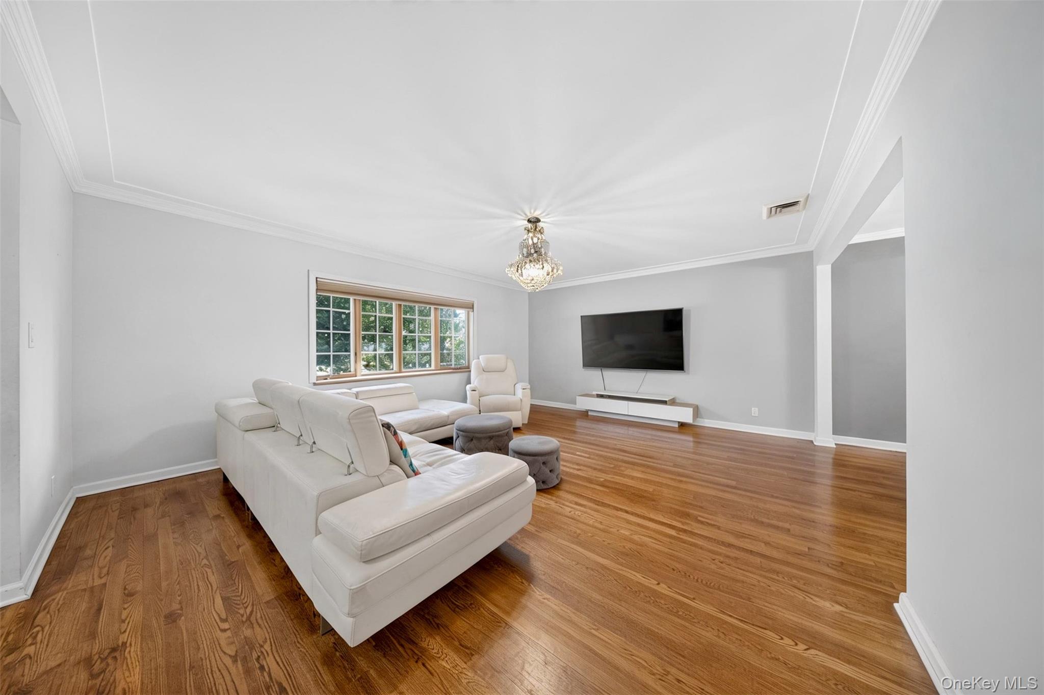 218-21 Stewart Road – For Sale photo 3