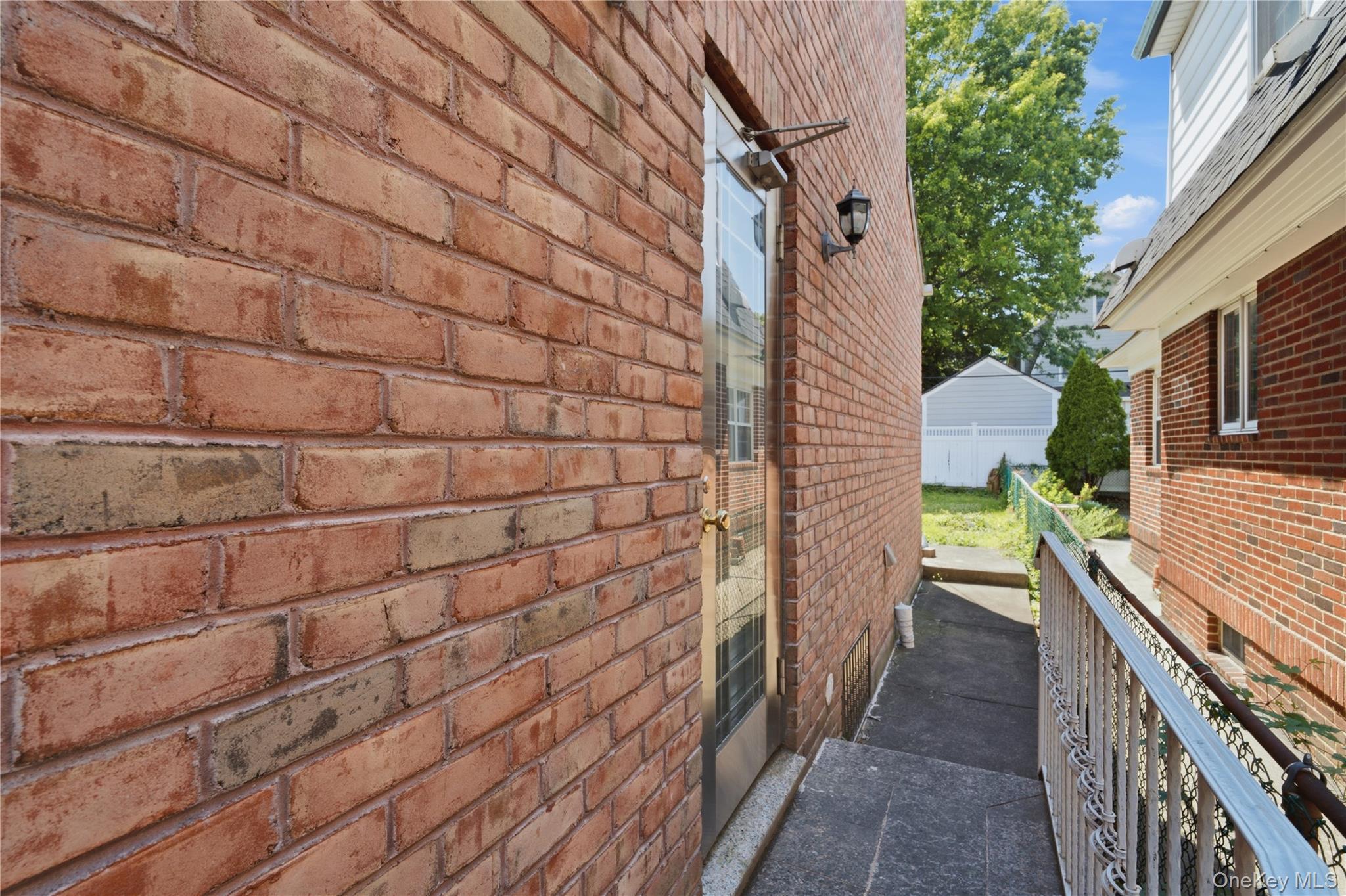 2934 161st Street – For Sale photo 30