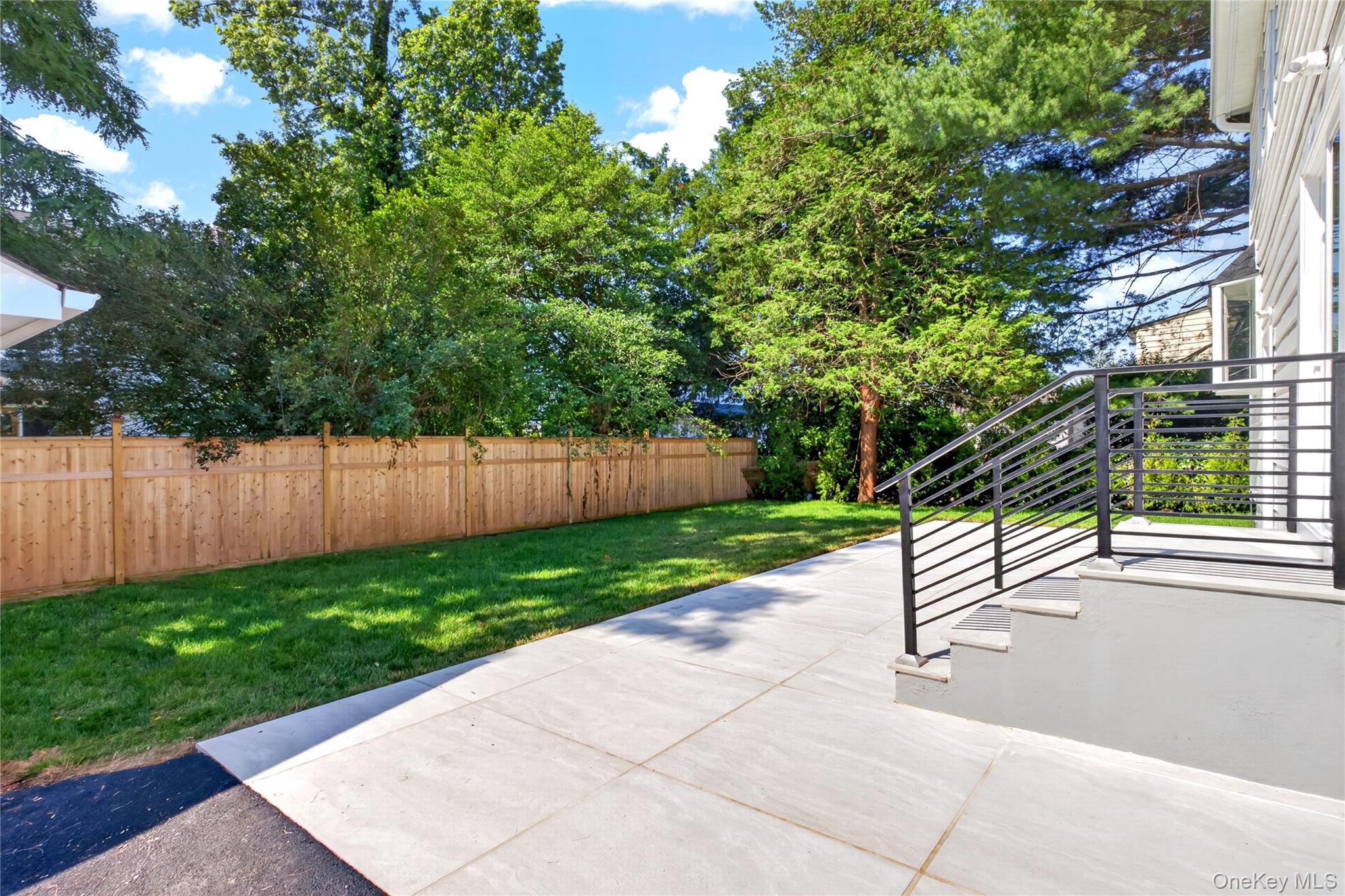 118 Willow Street – For Sale photo 27