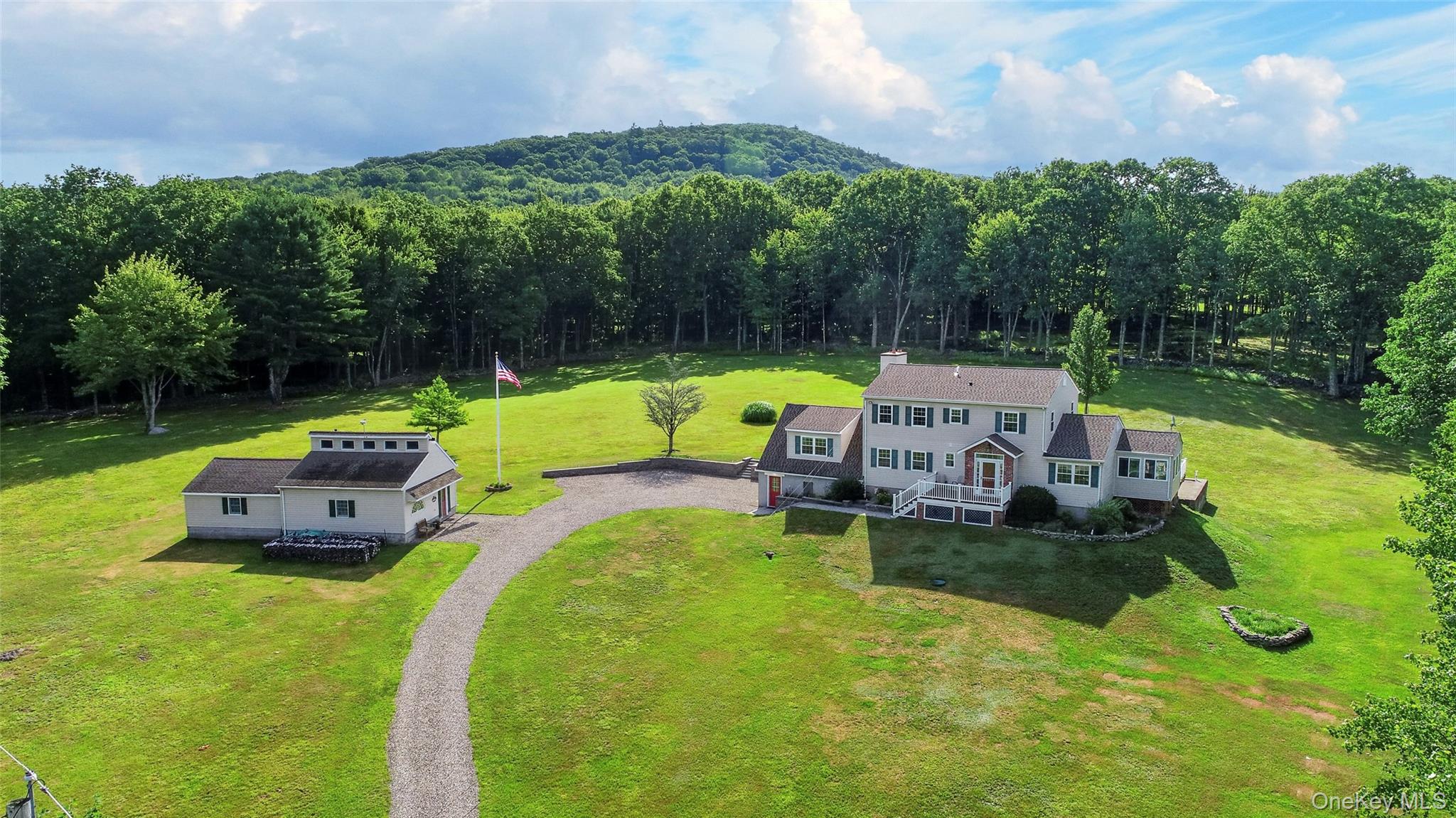 156 Lackawack Hill Road – For Sale photo 8