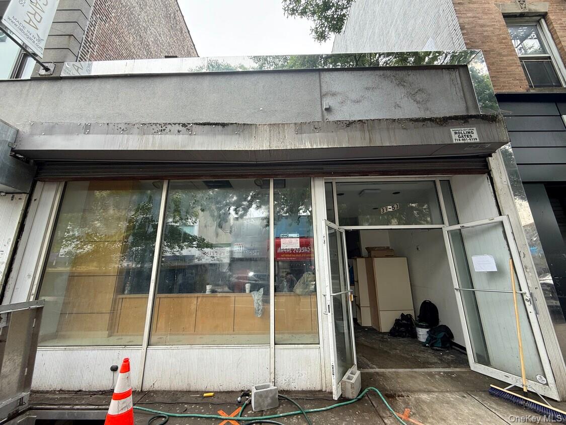 31-55 Steinway Street – For Rent