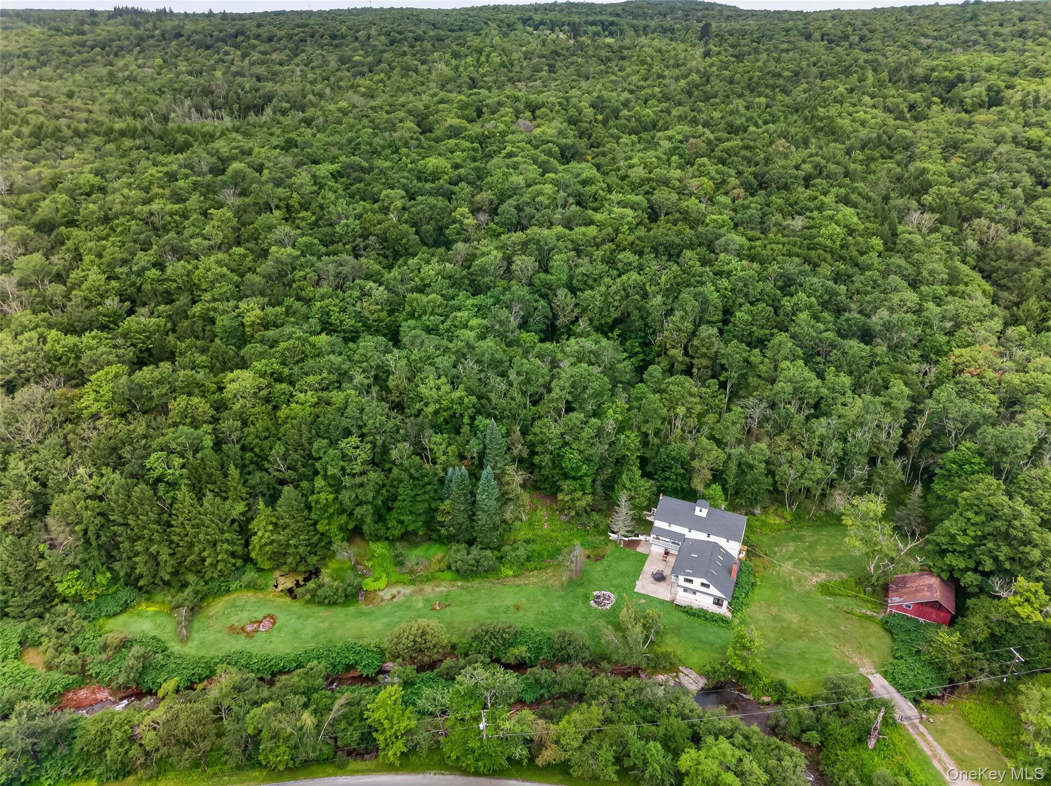 609 Grooville Road – For Sale photo 3
