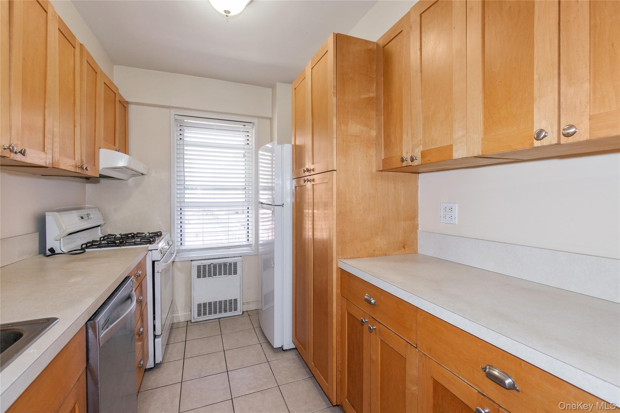 110-20 71st Road, Unit 206 photo 9