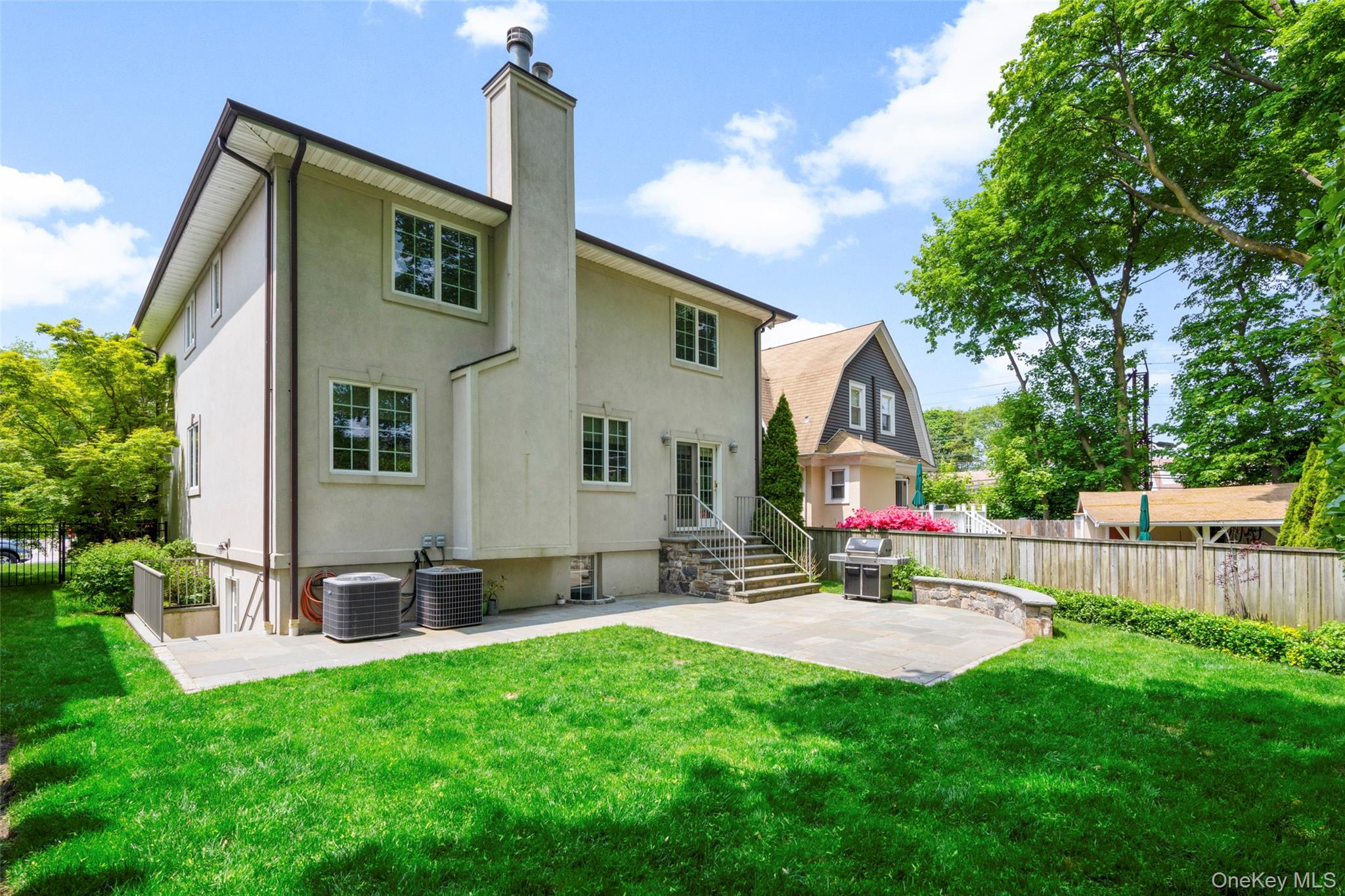 525 Carroll Avenue – For Rent photo 38