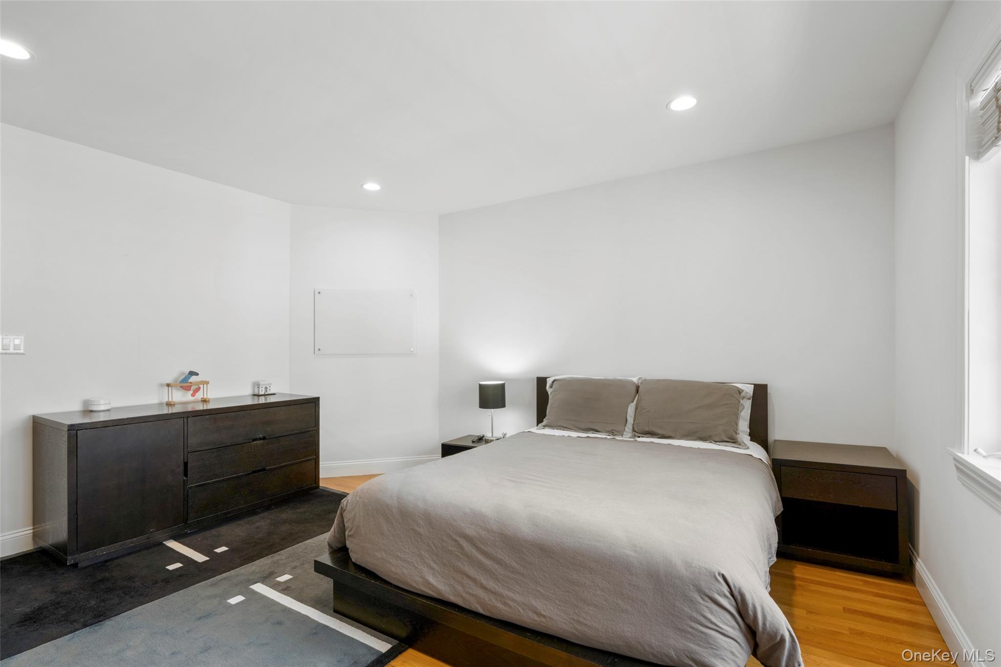 525 Carroll Avenue – For Rent photo 21