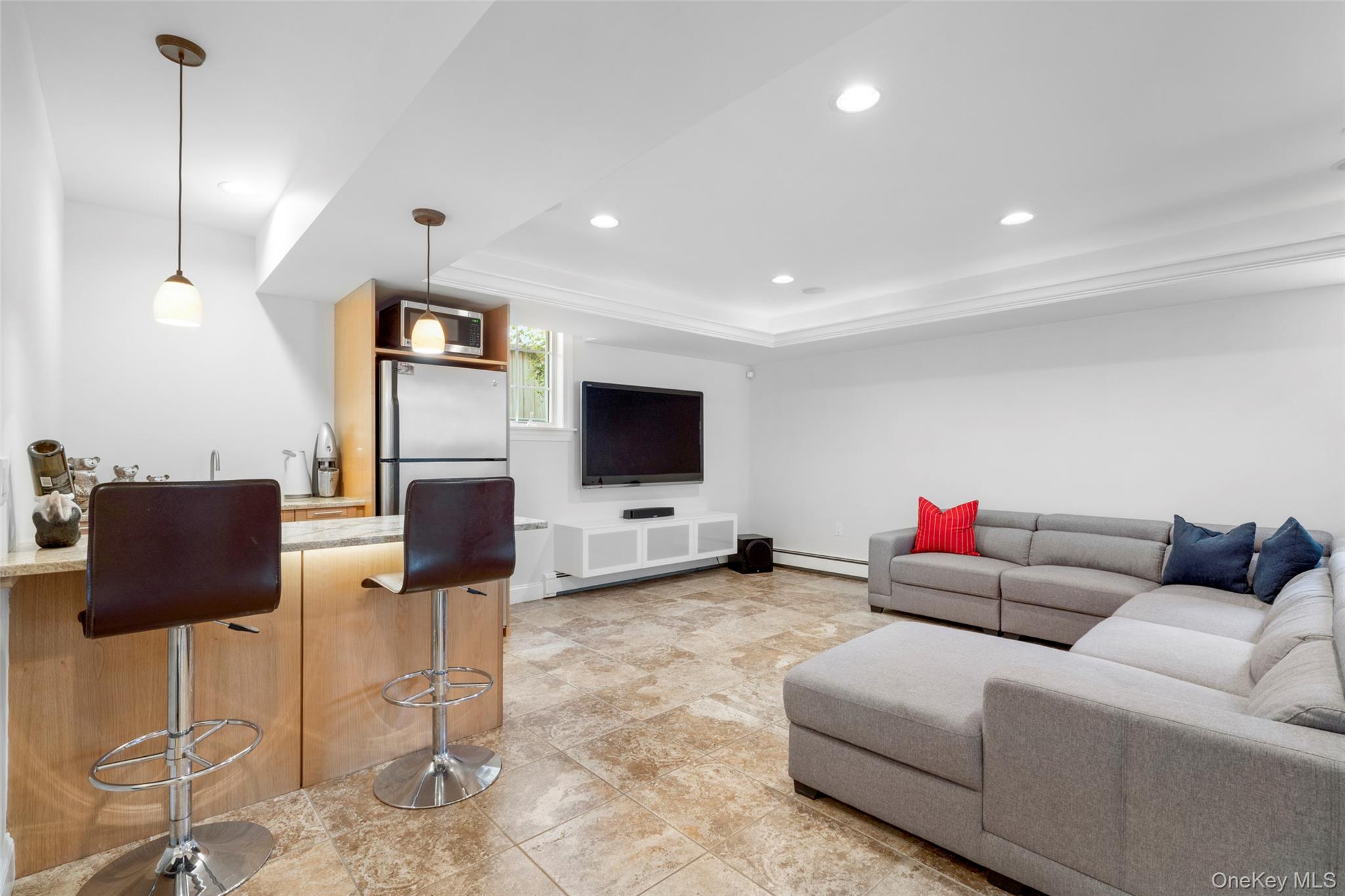 525 Carroll Avenue – For Rent photo 27