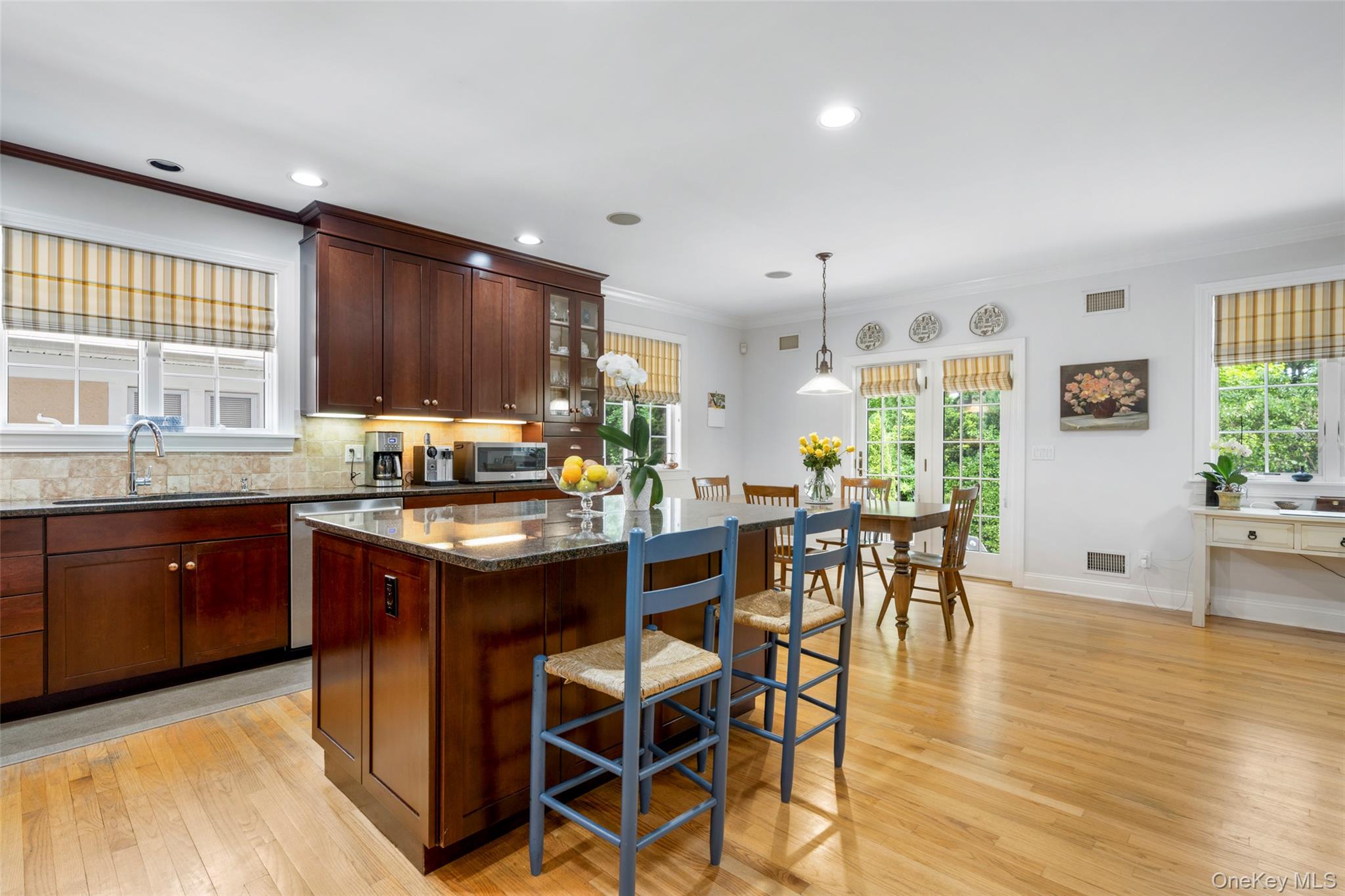 525 Carroll Avenue – For Rent photo 10