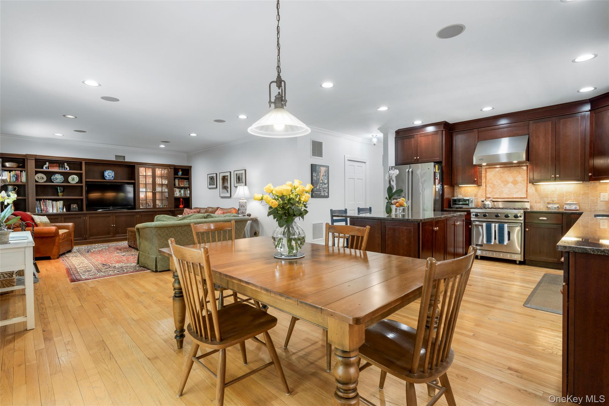 525 Carroll Avenue – For Rent photo 12