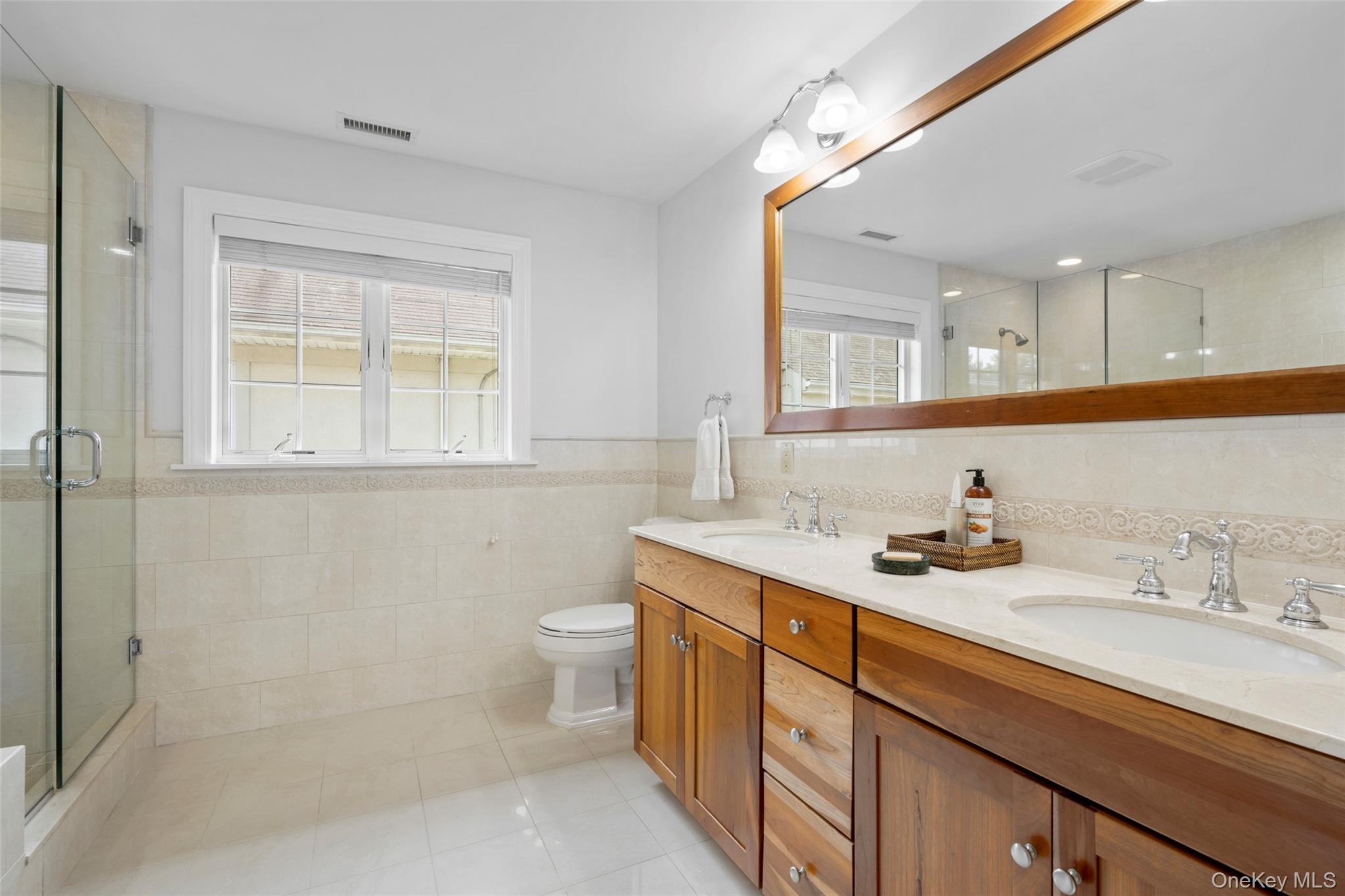 525 Carroll Avenue – For Rent photo 18