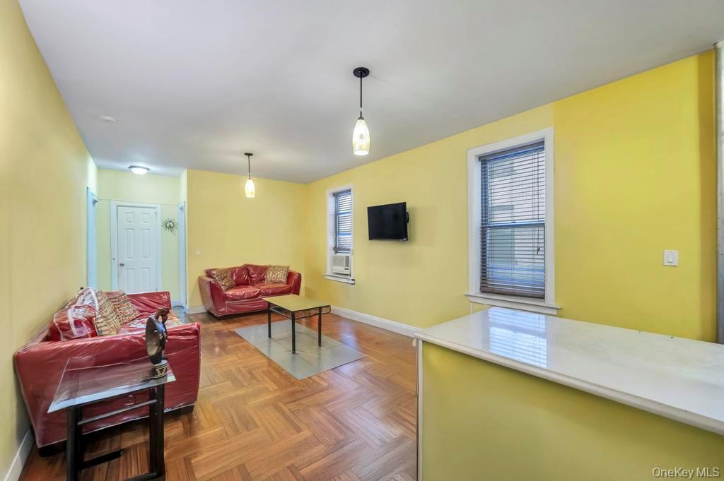 2020 E 41st Street, Unit 2B photo 8