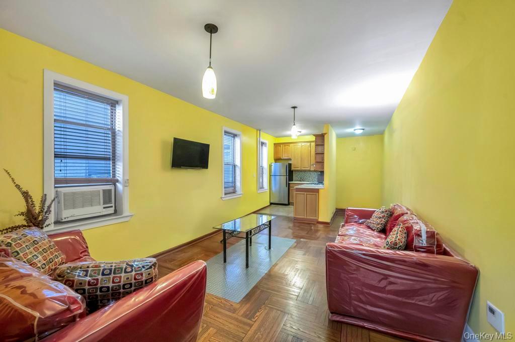 2020 E 41st Street, Unit 2B photo 10
