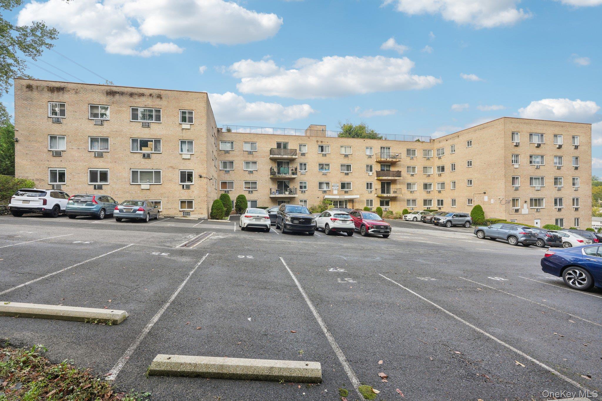 2035 Central Park Avenue, Unit 1K photo 17