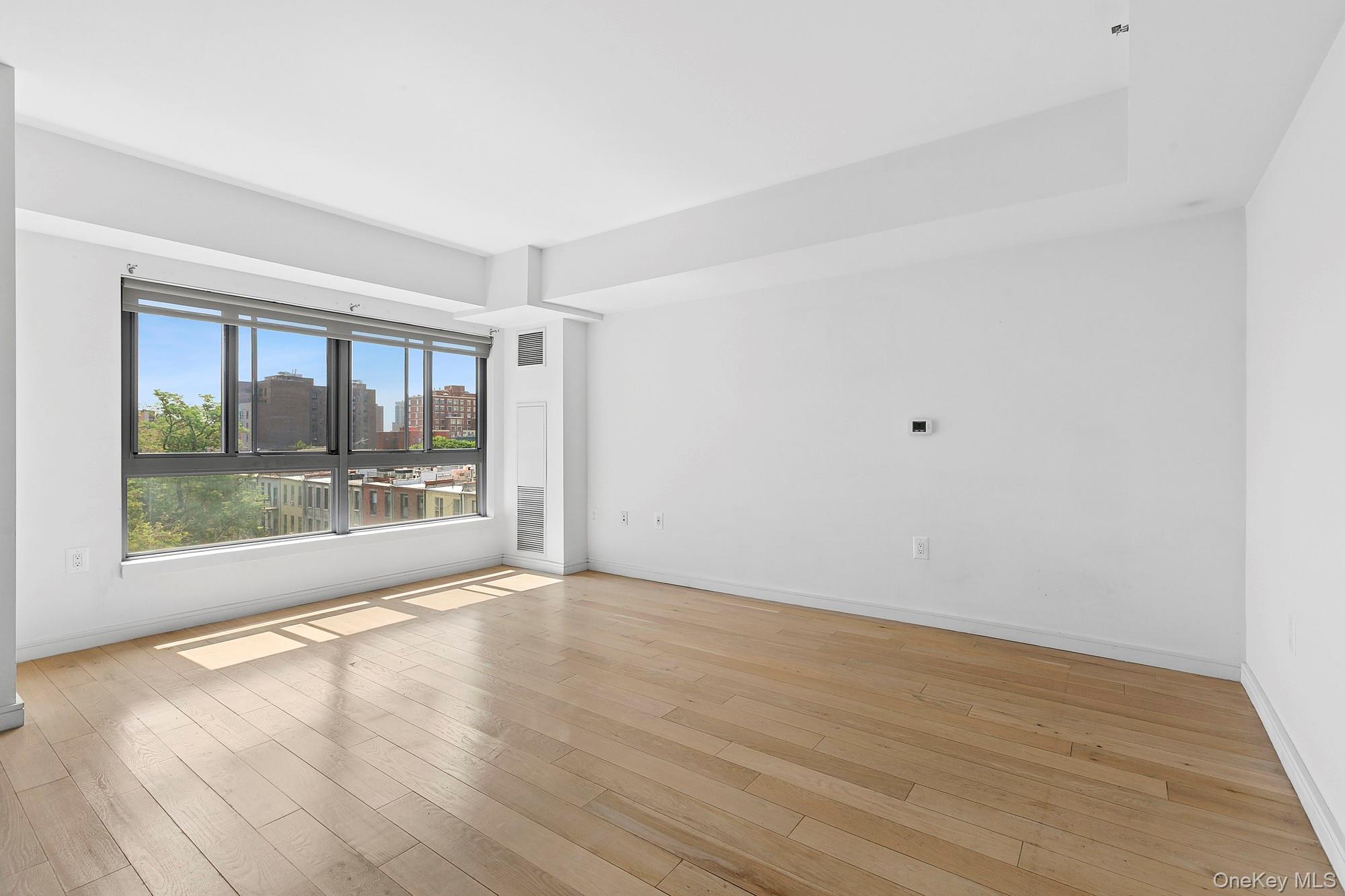 171 W 131st Street, Unit 619