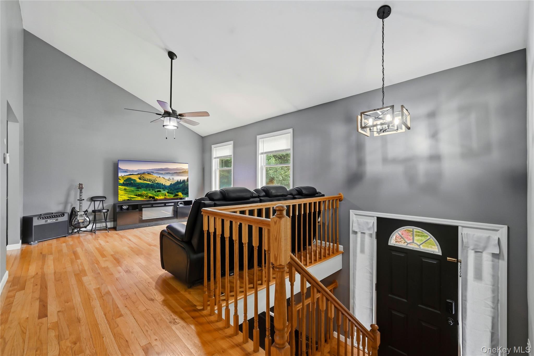 564 Clove Road – For Sale photo 8