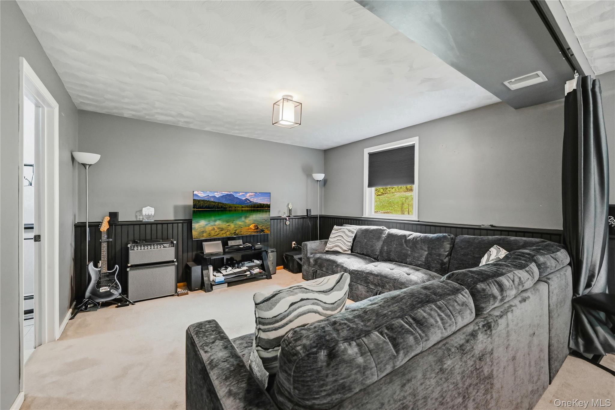 564 Clove Road – For Sale photo 33