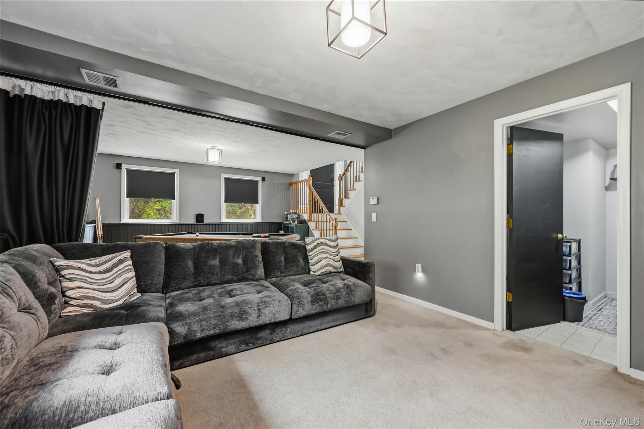 564 Clove Road – For Sale photo 34