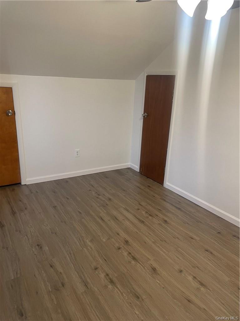 1232 State Route 17K, Unit 1 photo 7