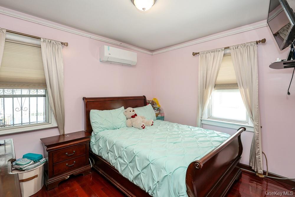 18348 Camden Avenue – For Sale photo 8