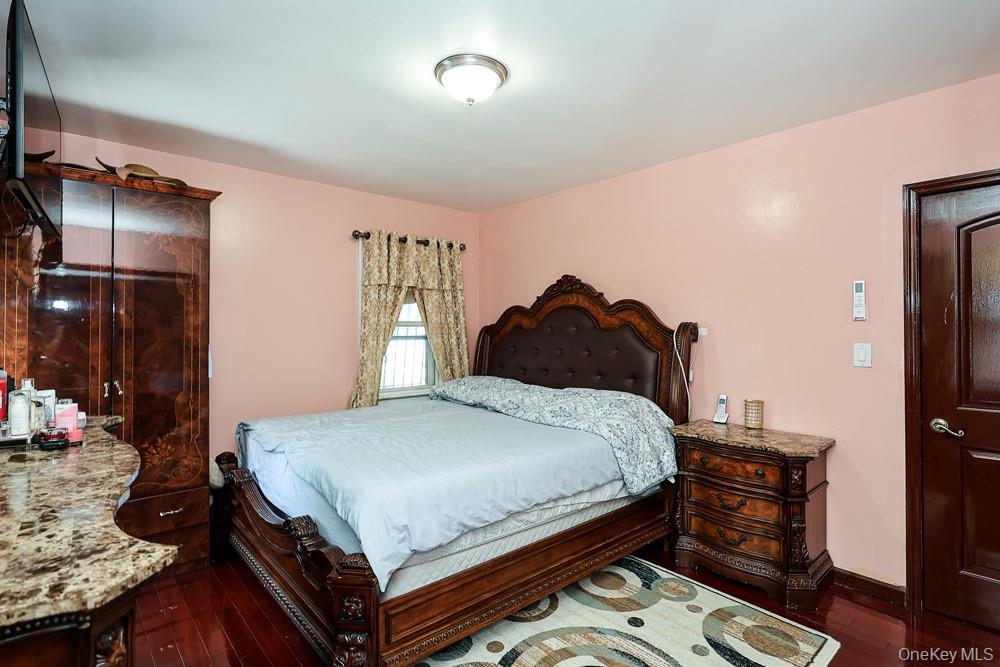 18348 Camden Avenue – For Sale photo 7