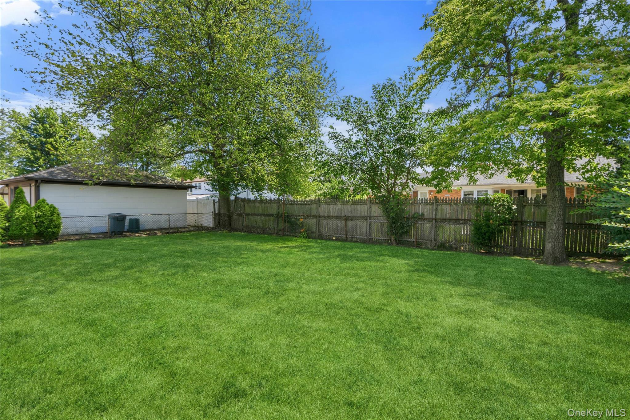36 Liszt Street – For Sale photo 16