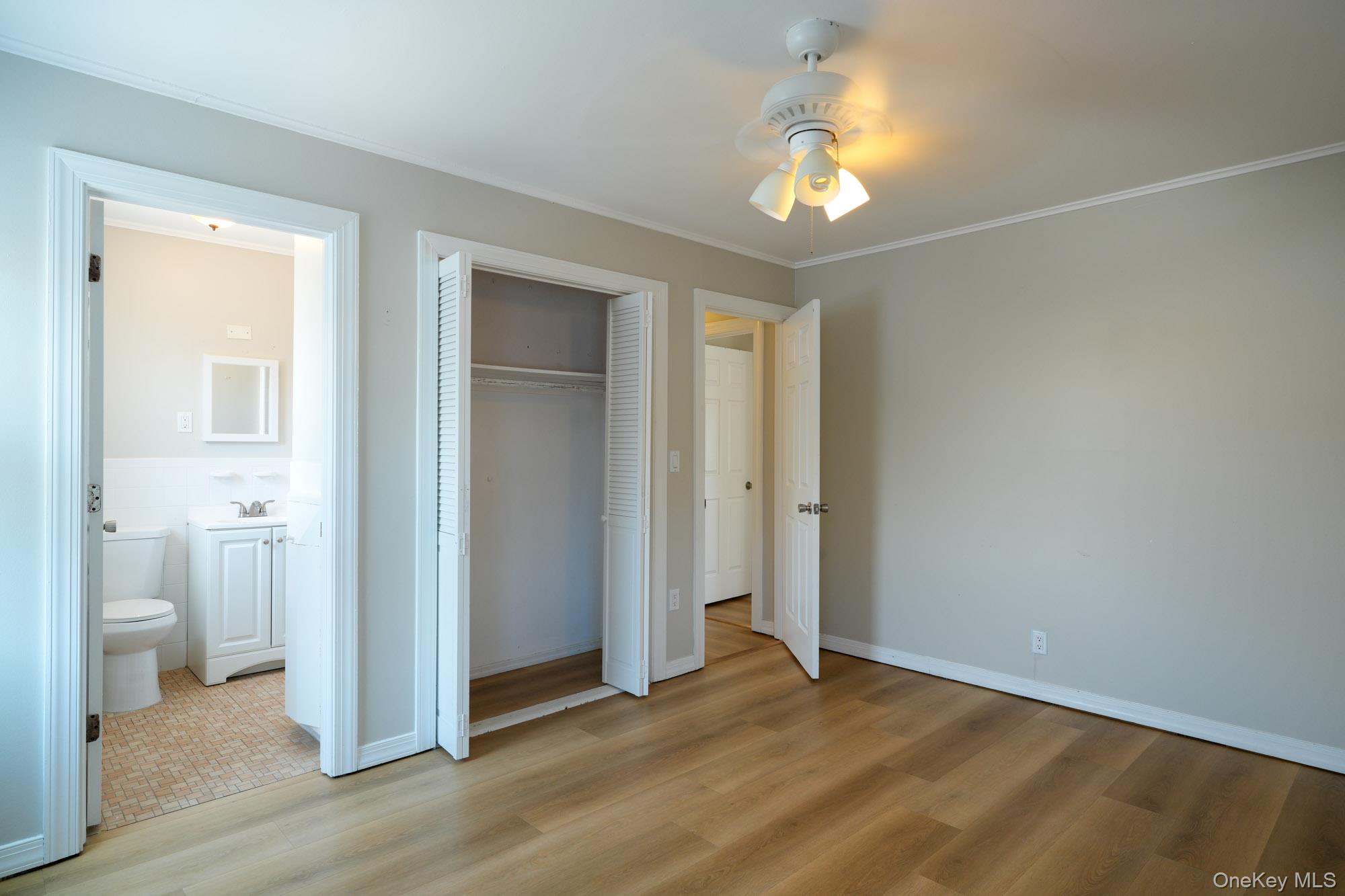59 Troy Avenue, Unit upper photo 24