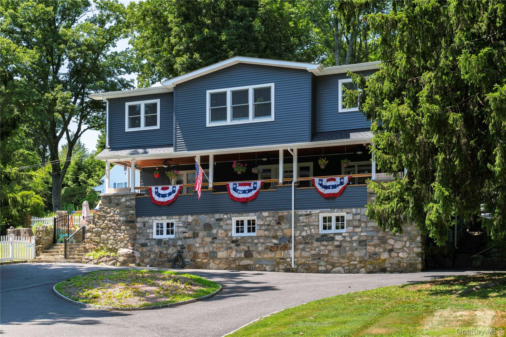 71 W Lake Boulevard – For Sale