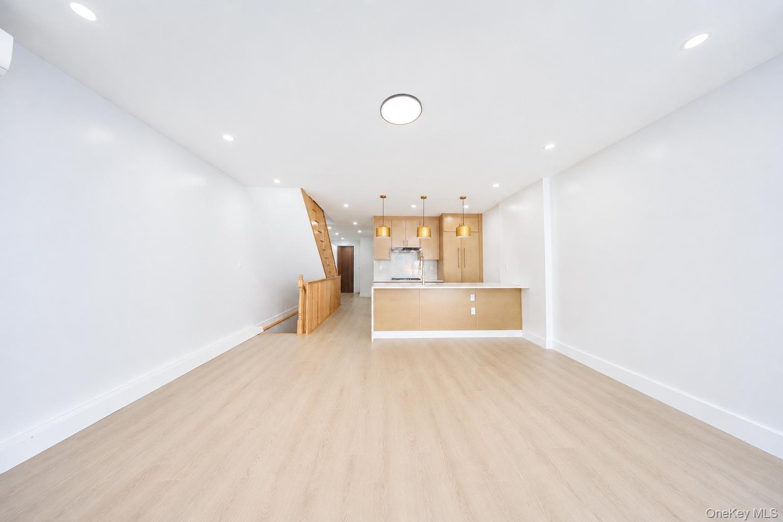 25 Goodwin Place – For Sale photo 7