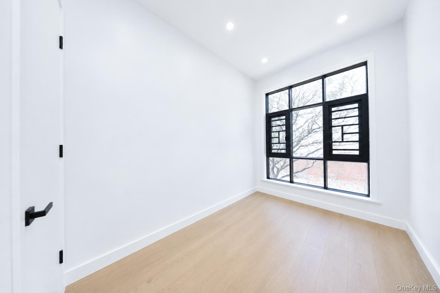 25 Goodwin Place – For Sale photo 32