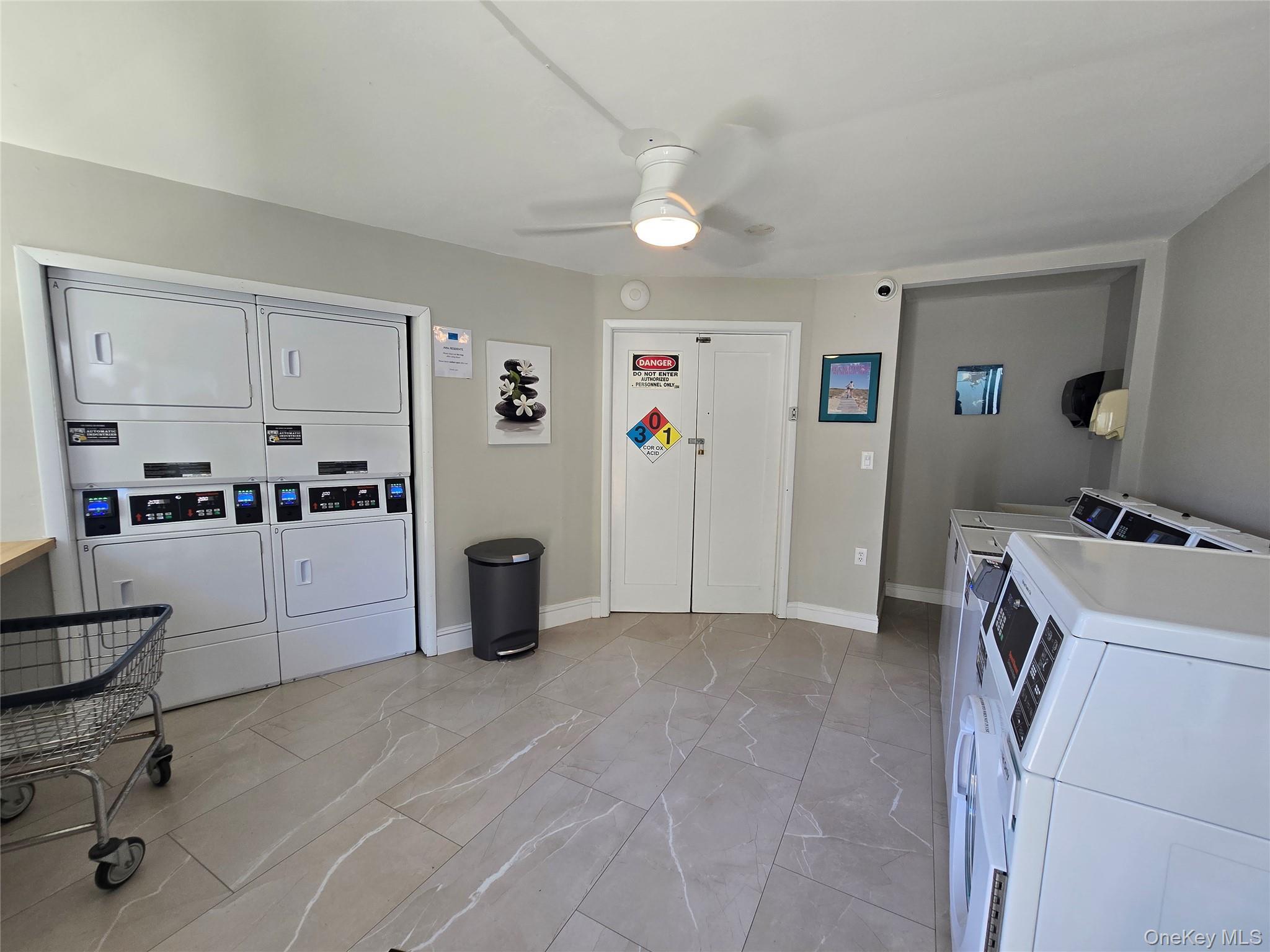 585 Dune Road, Unit L10 photo 16