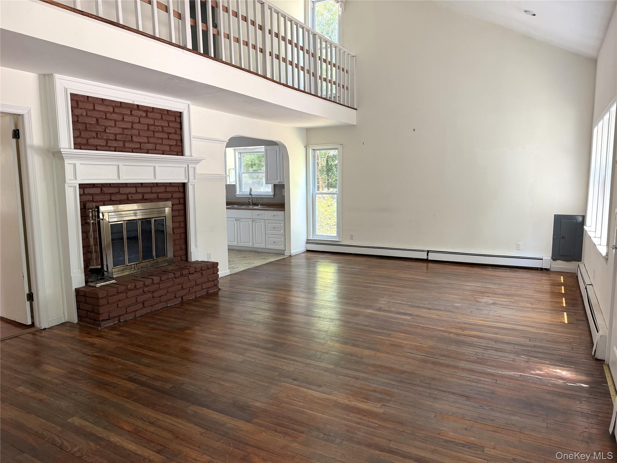 7 Albertines – For Sale photo 6