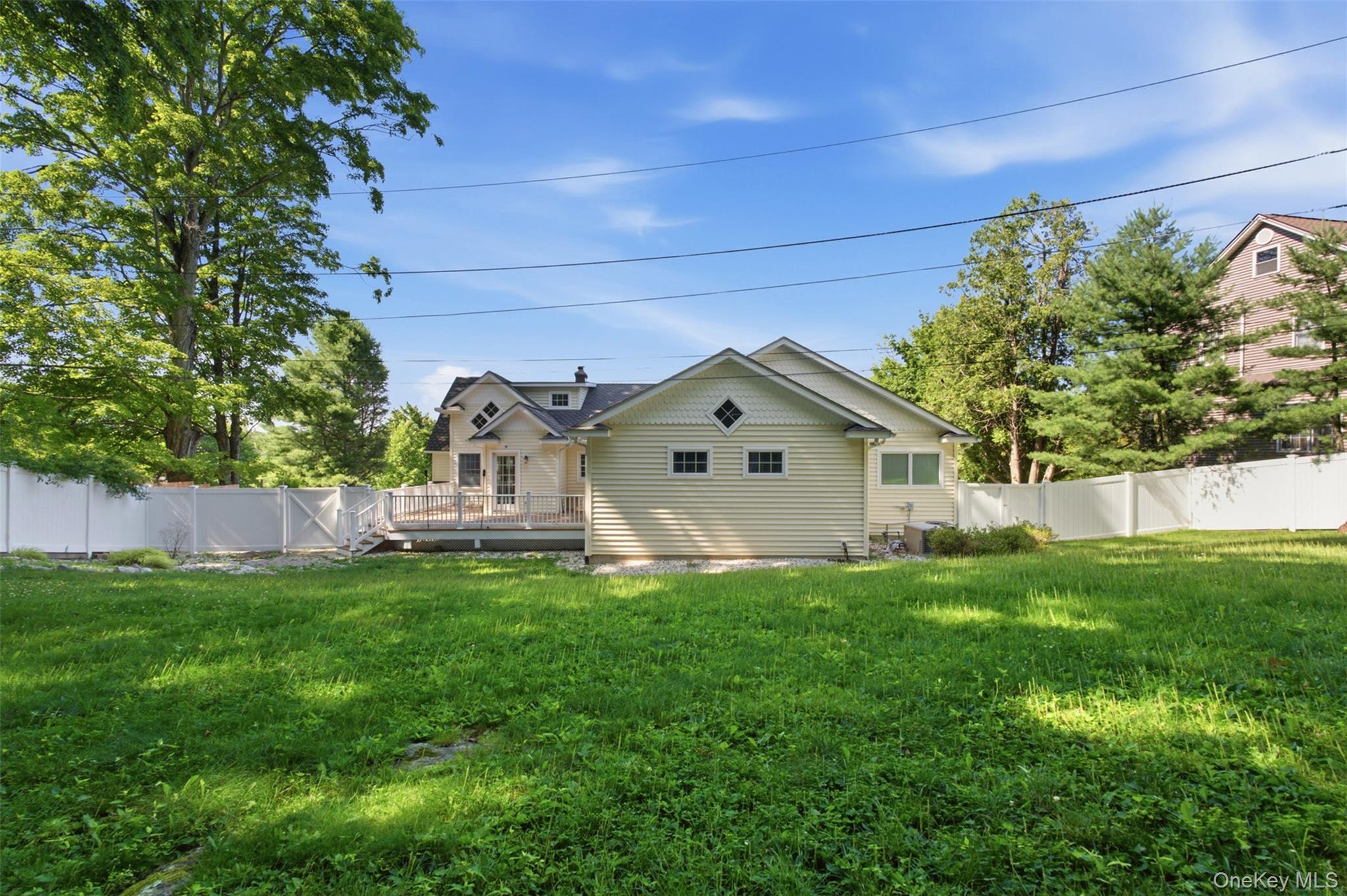 12 Leeside Road – For Sale photo 34