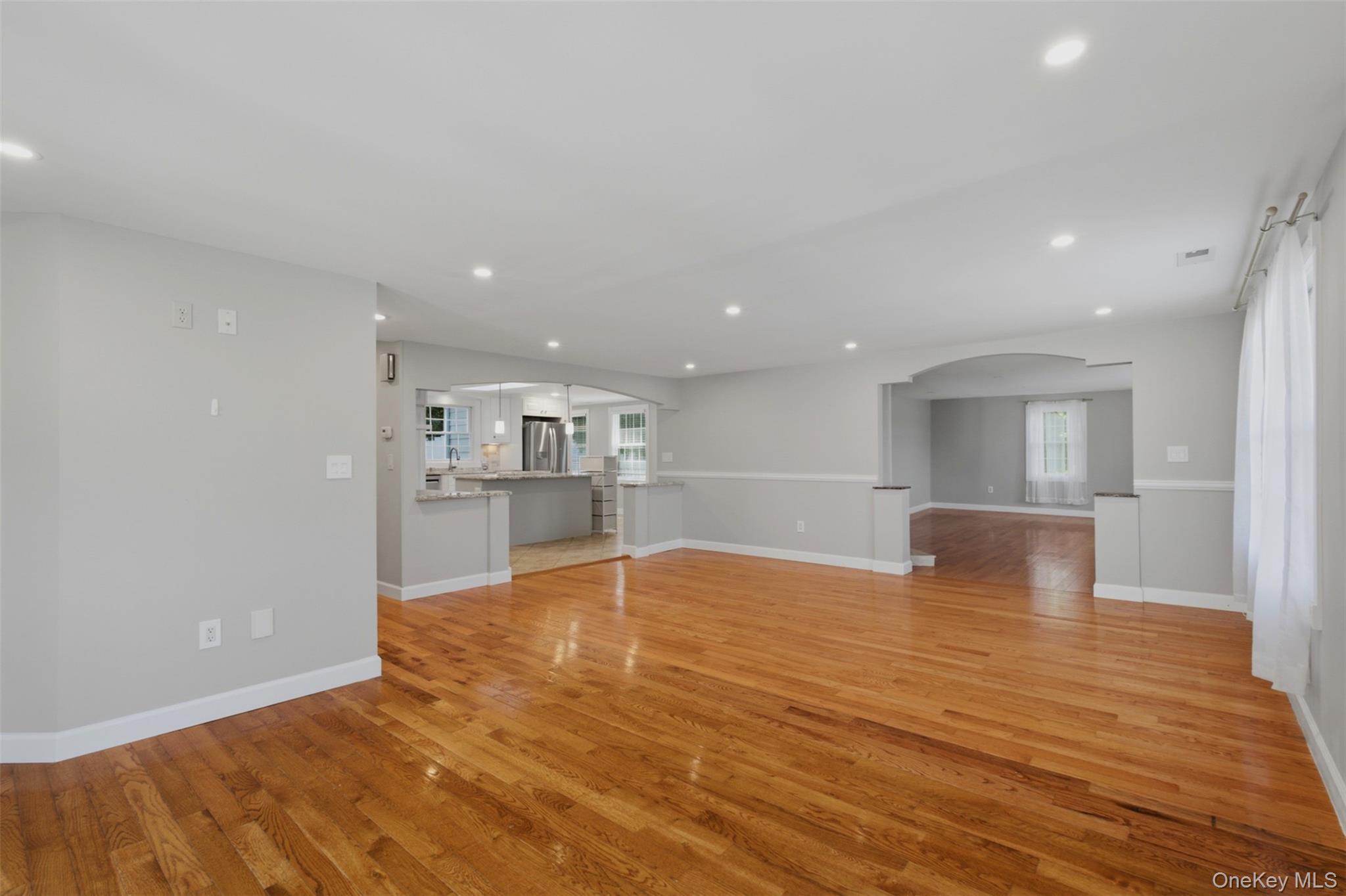 12 Leeside Road – For Sale photo 12