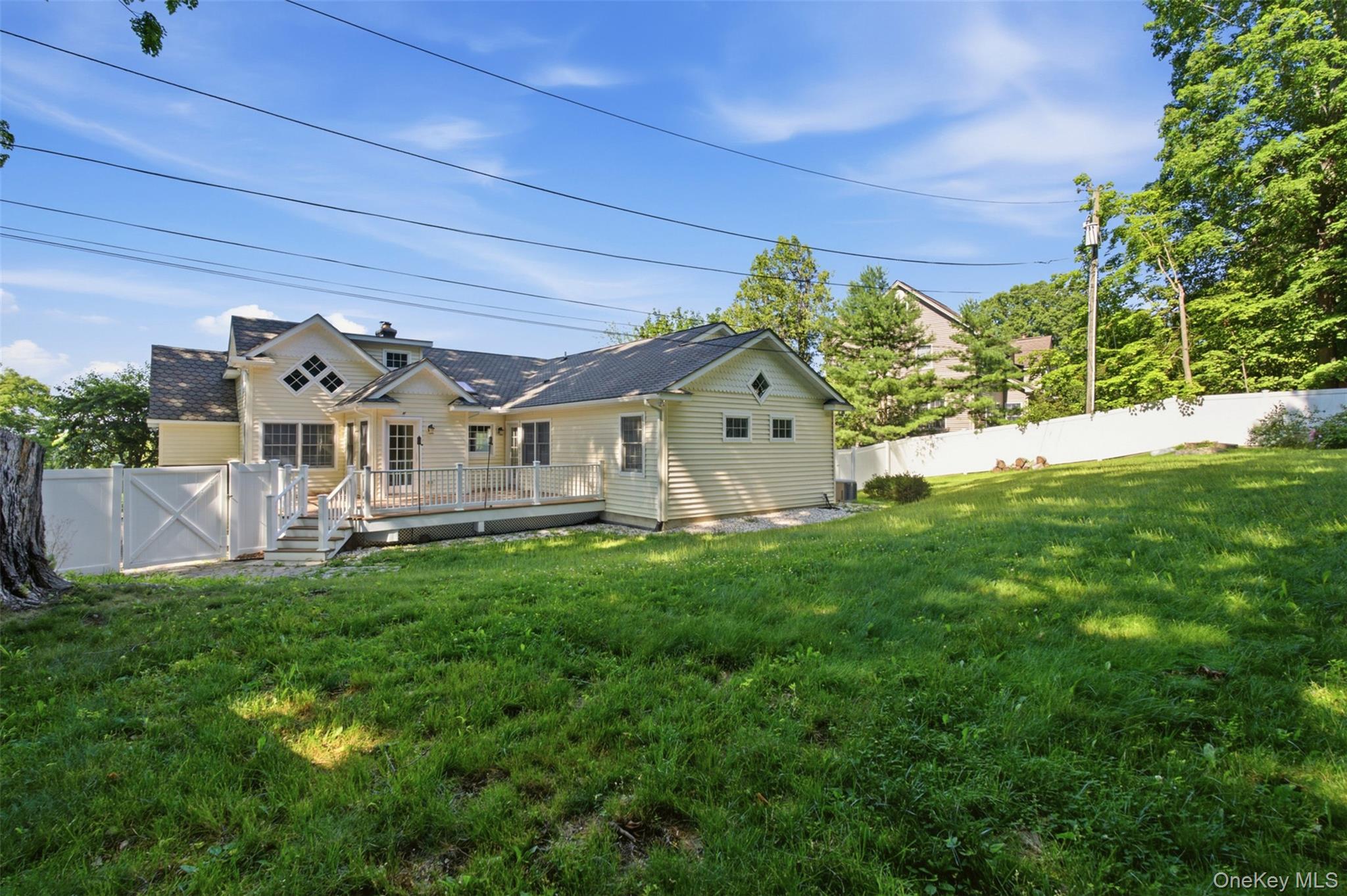 12 Leeside Road – For Sale photo 35